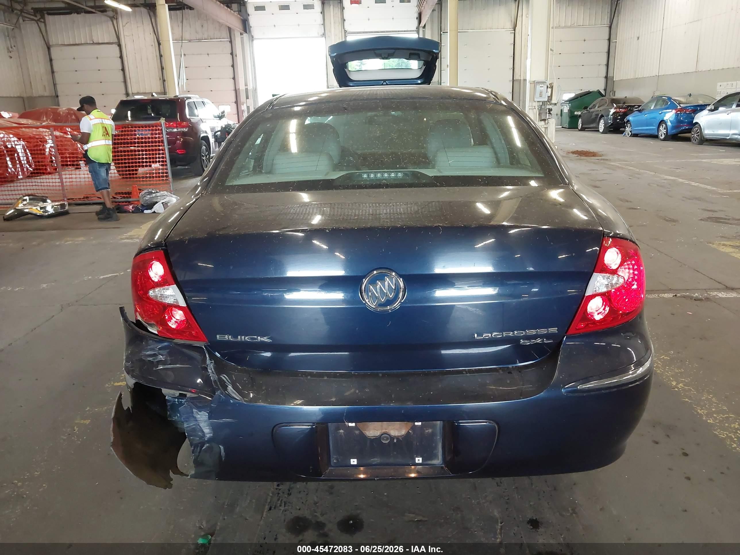 2008 Buick Lacrosse Cxl Blue vin: 2G4WD582581184008