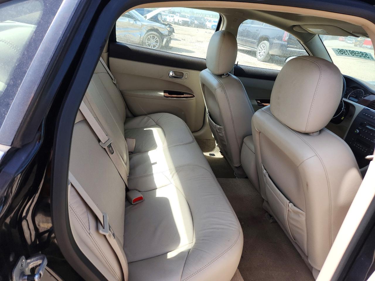 2008 Buick Lacrosse Cxl Black vin: 2G4WD582581376593
