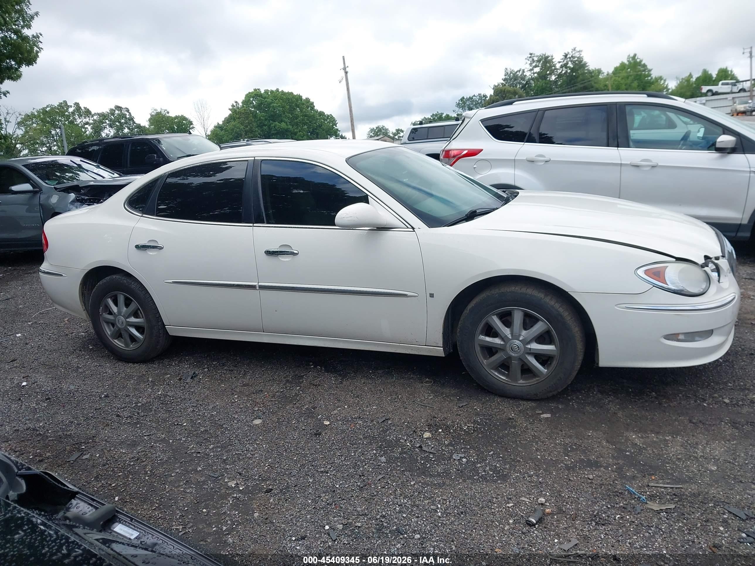 2009 Buick Lacrosse Cxl Белый vin: 2G4WD582591147543