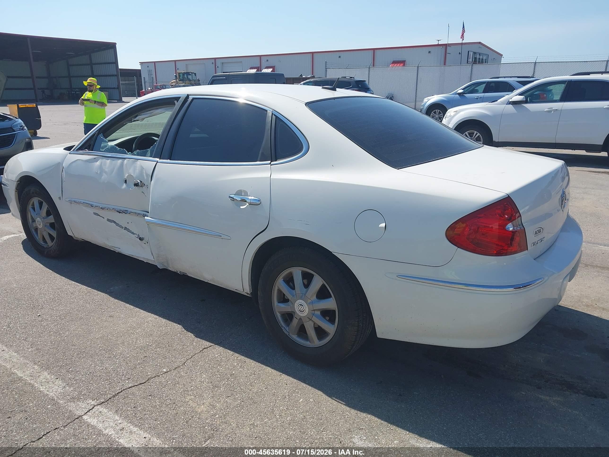 2008 Buick Lacrosse Cxl White vin: 2G4WD582681131690