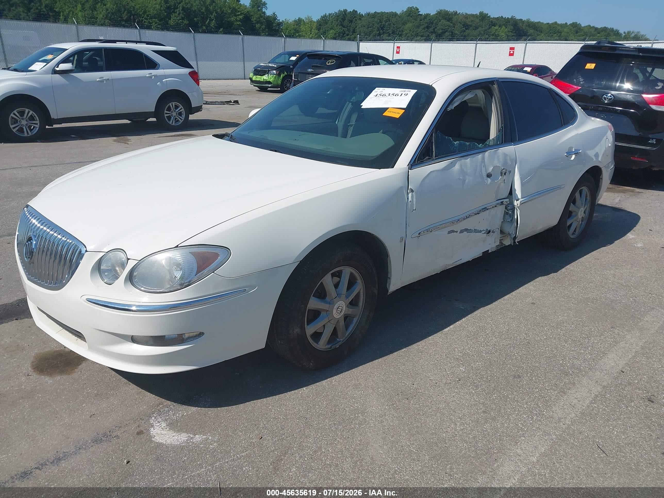 2008 Buick Lacrosse Cxl White vin: 2G4WD582681131690