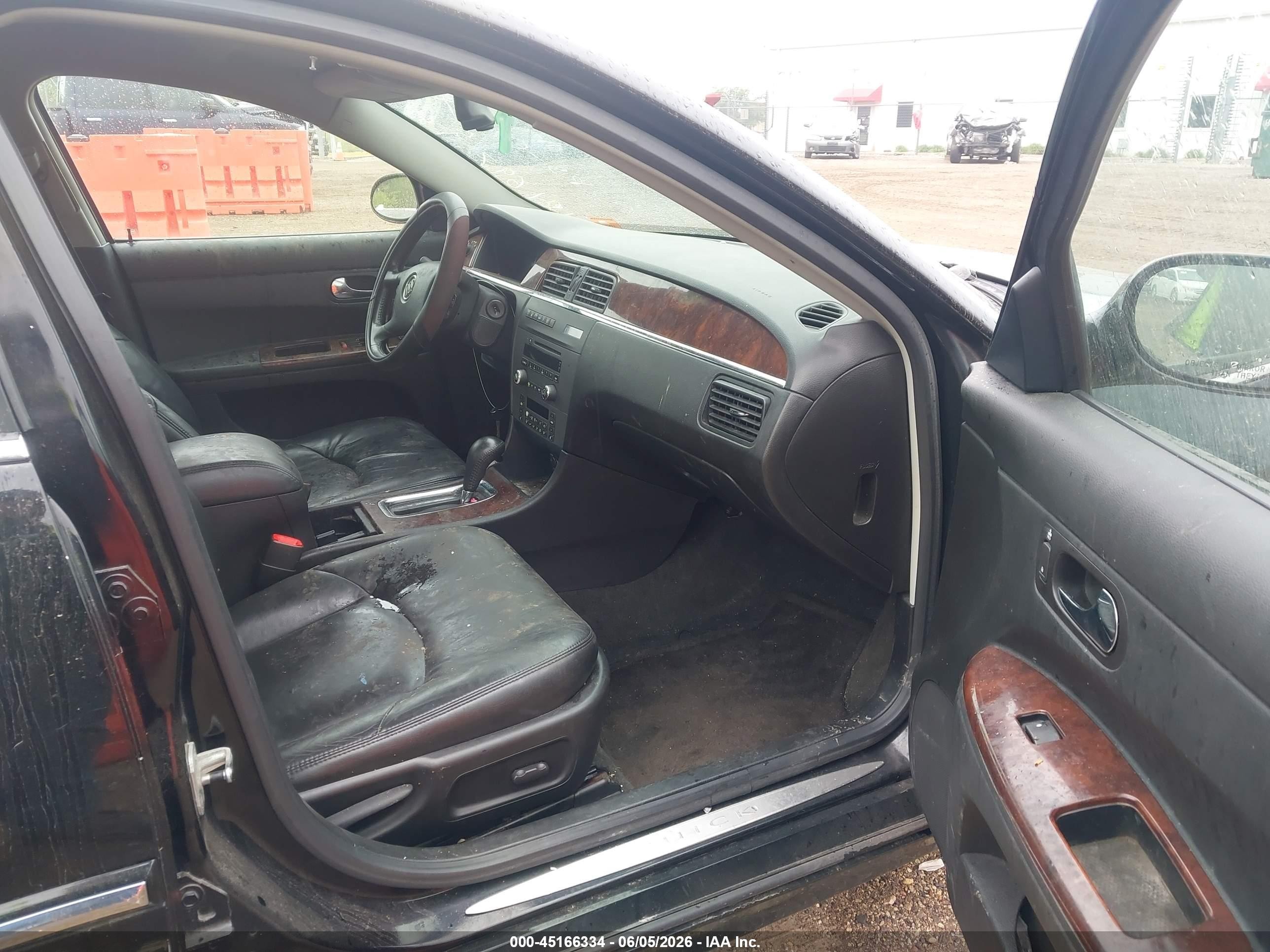 2008 Buick Lacrosse Cxl Black vin: 2G4WD582681181697