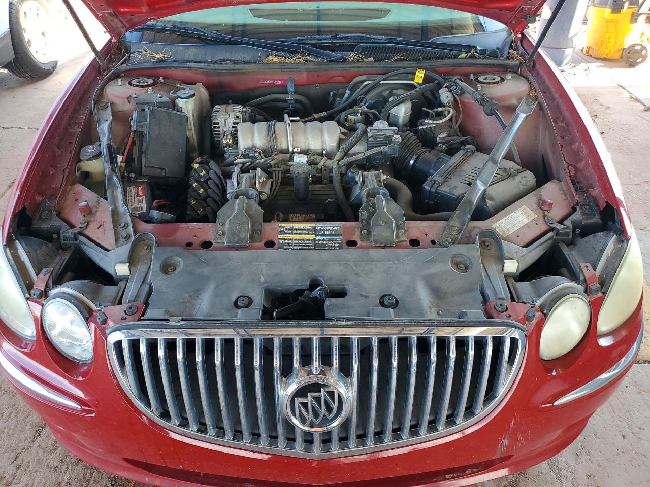 2008 Buick Lacrosse Cxl Red vin: 2G4WD582681342713