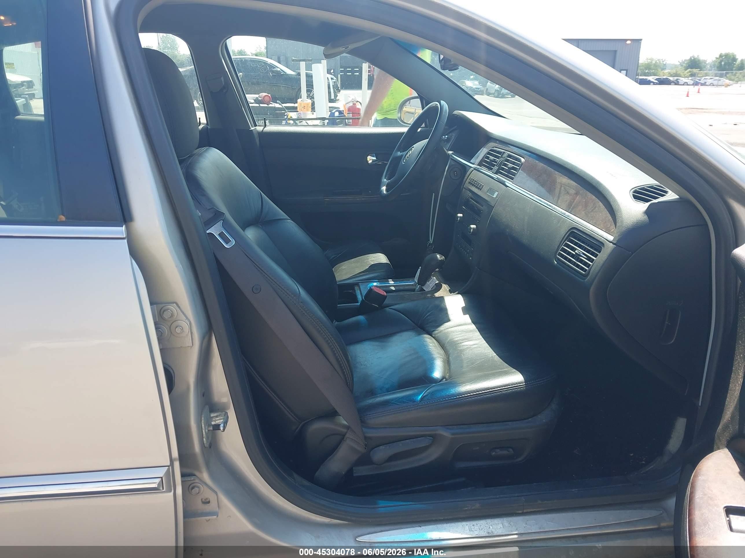 2007 Buick Lacrosse Cxl Silver vin: 2G4WD582771188771