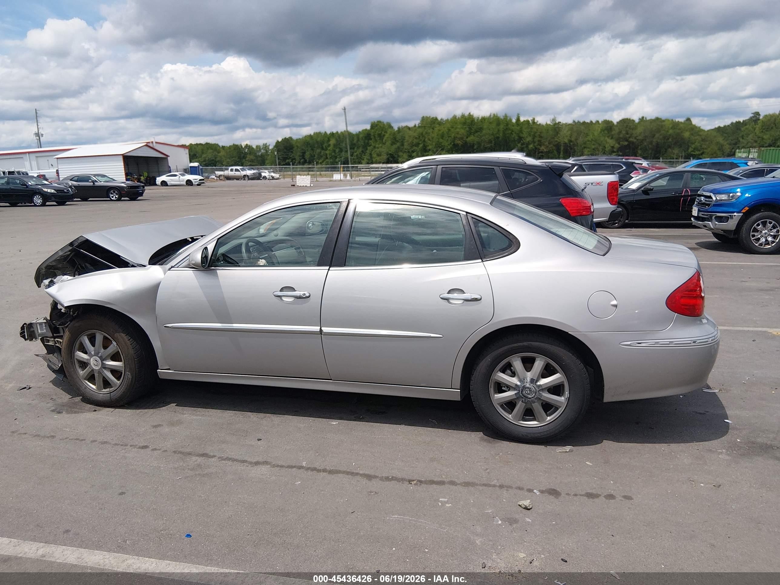 2008 Buick Lacrosse Cxl Silver vin: 2G4WD582781139474