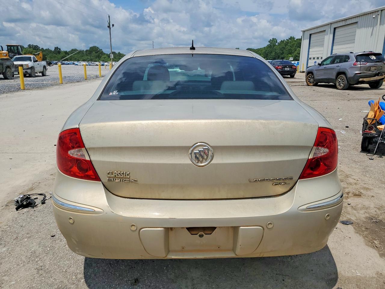 2008 Buick Lacrosse Cxl Gold vin: 2G4WD582781278083
