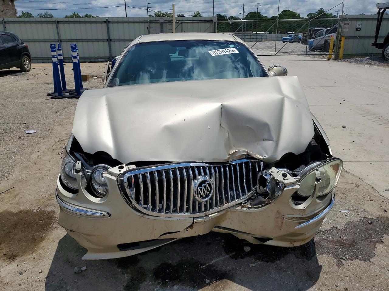 2008 Buick Lacrosse Cxl Gold vin: 2G4WD582781278083