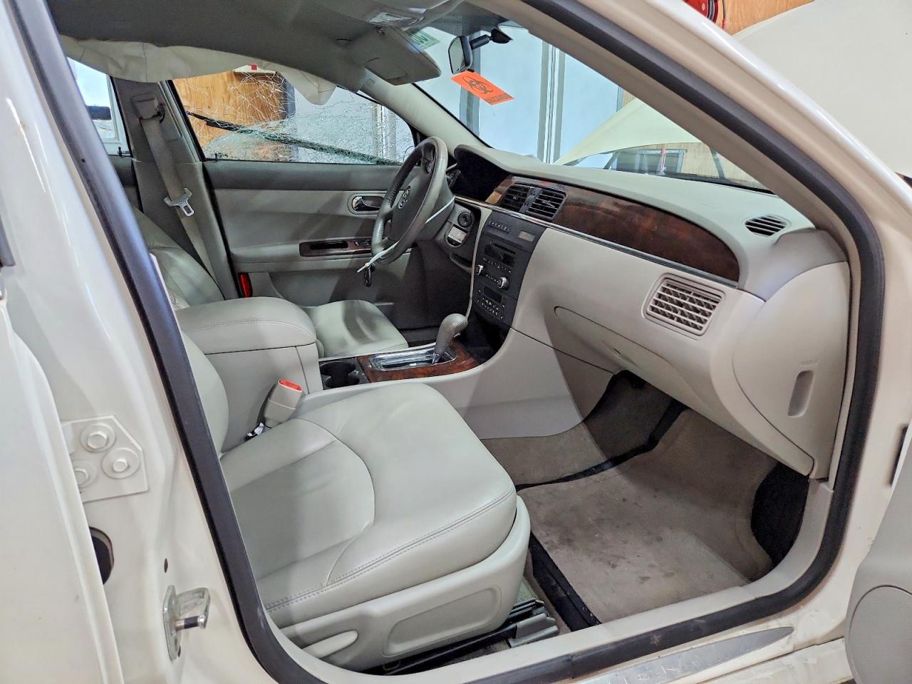 2008 Buick Lacrosse Cxl Белый vin: 2G4WD582781290461