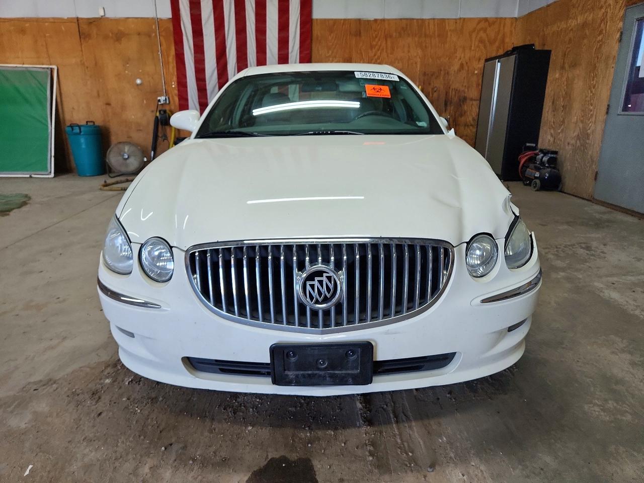 2008 Buick Lacrosse Cxl Белый vin: 2G4WD582781290461