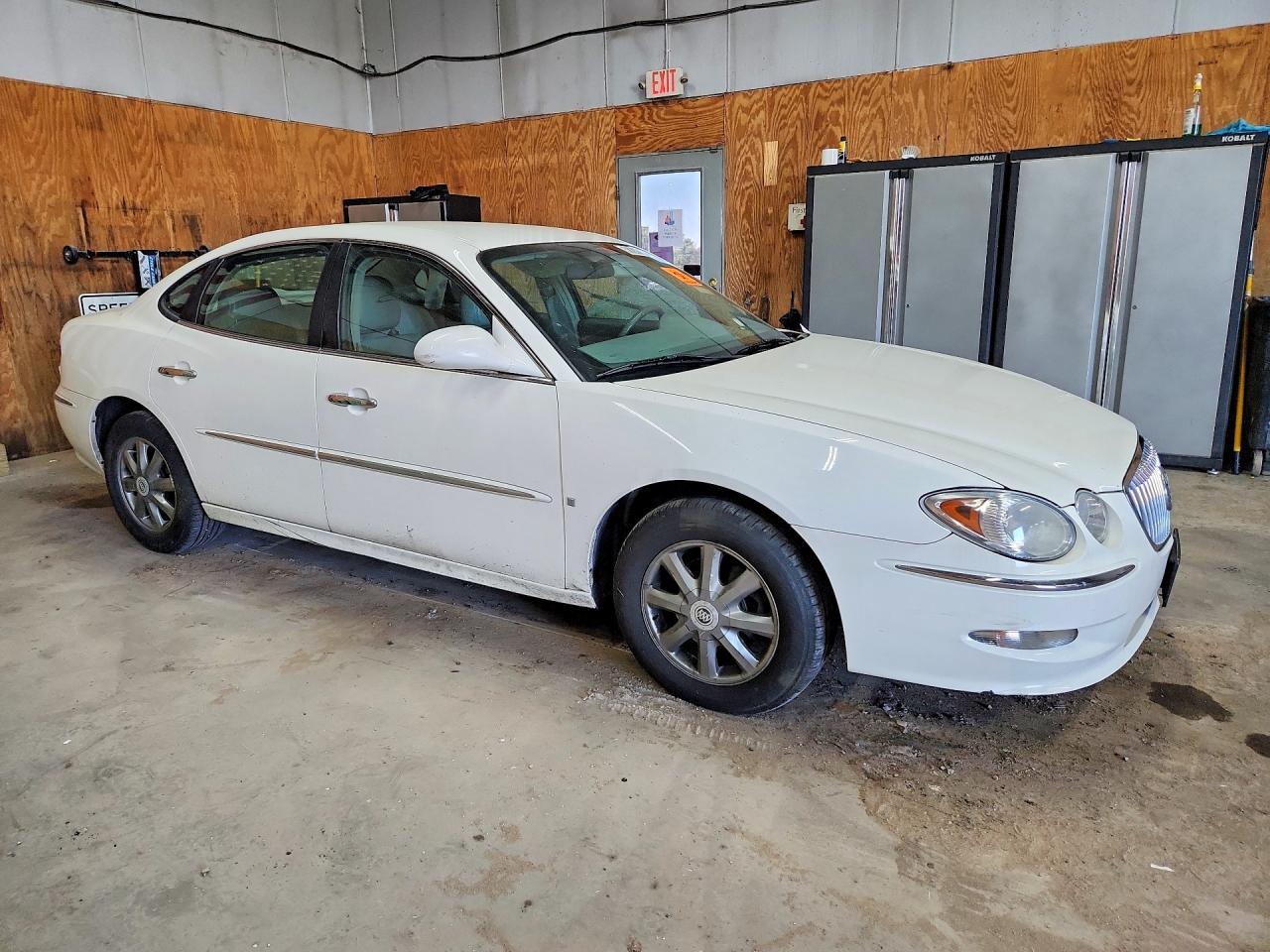 2008 Buick Lacrosse Cxl Белый vin: 2G4WD582781290461