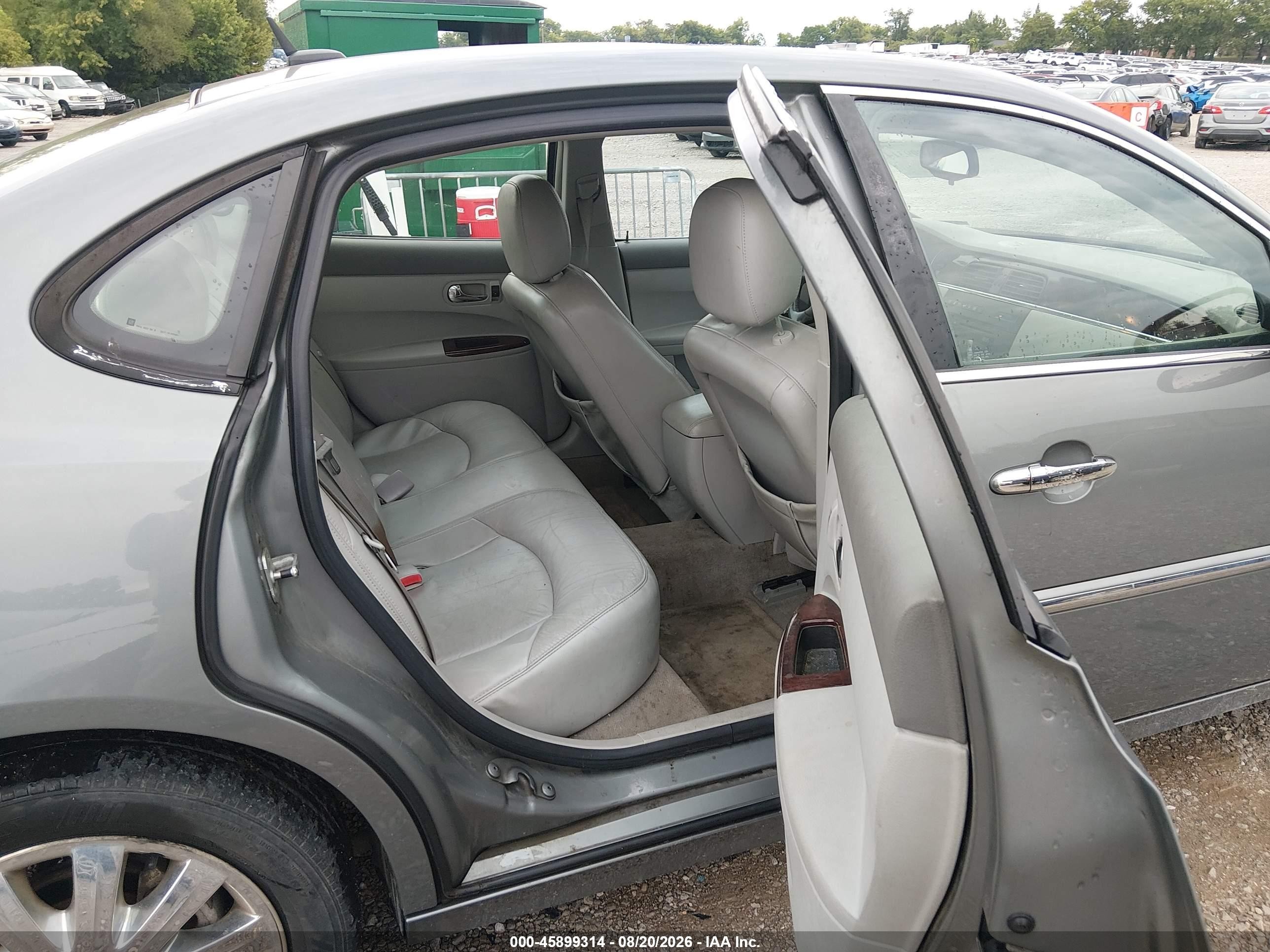2009 Buick Lacrosse Cxl Gray vin: 2G4WD582791227183