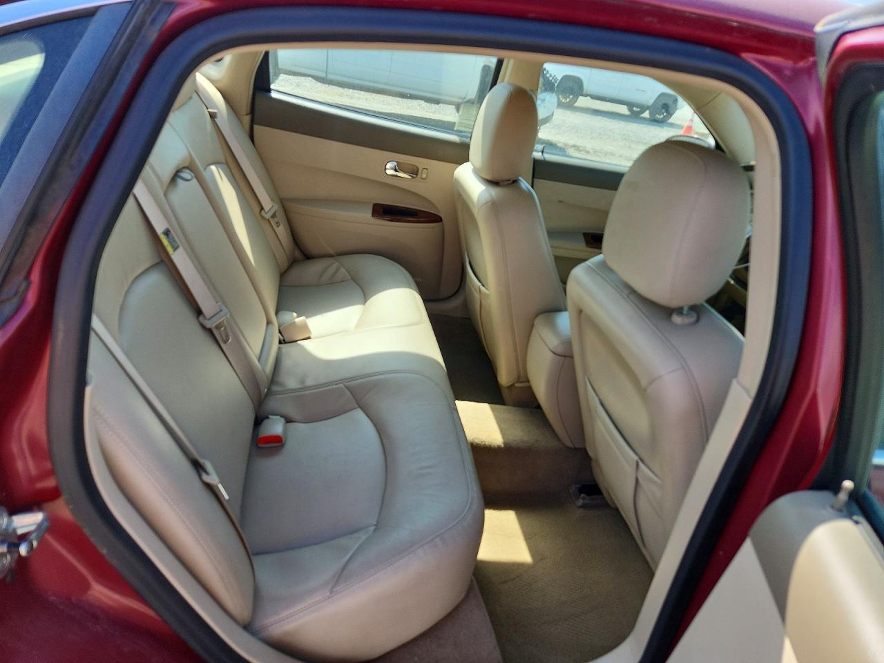 2006 Buick Lacrosse Cxl Red vin: 2G4WD582861210193