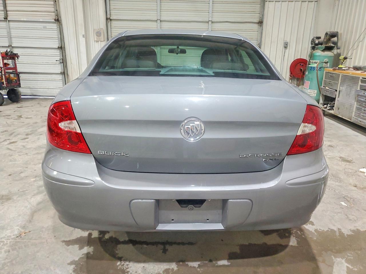 2007 Buick Lacrosse Cxl Gray vin: 2G4WD582871121841