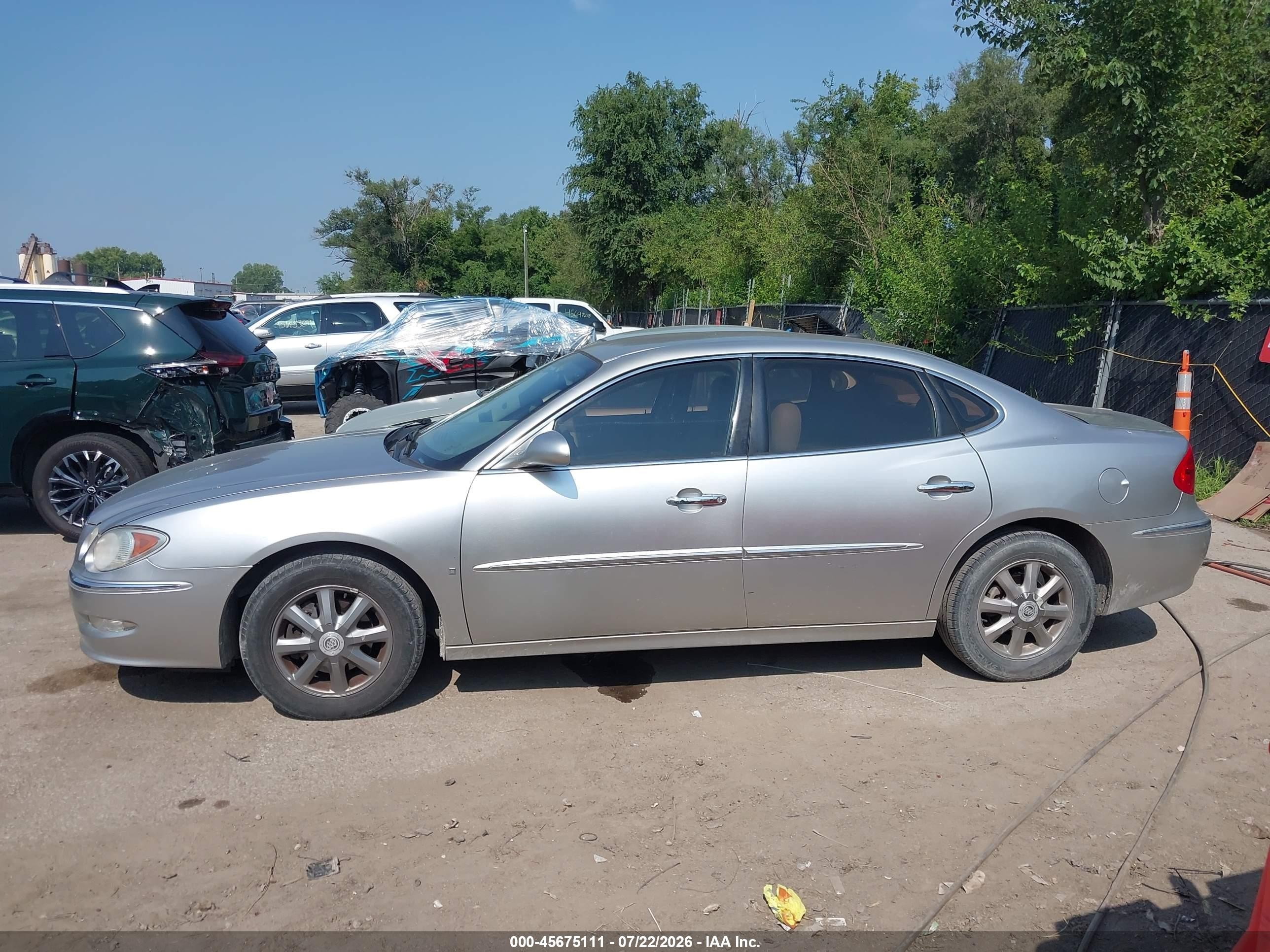 2008 Buick Lacrosse Cxl Silver vin: 2G4WD582881204624