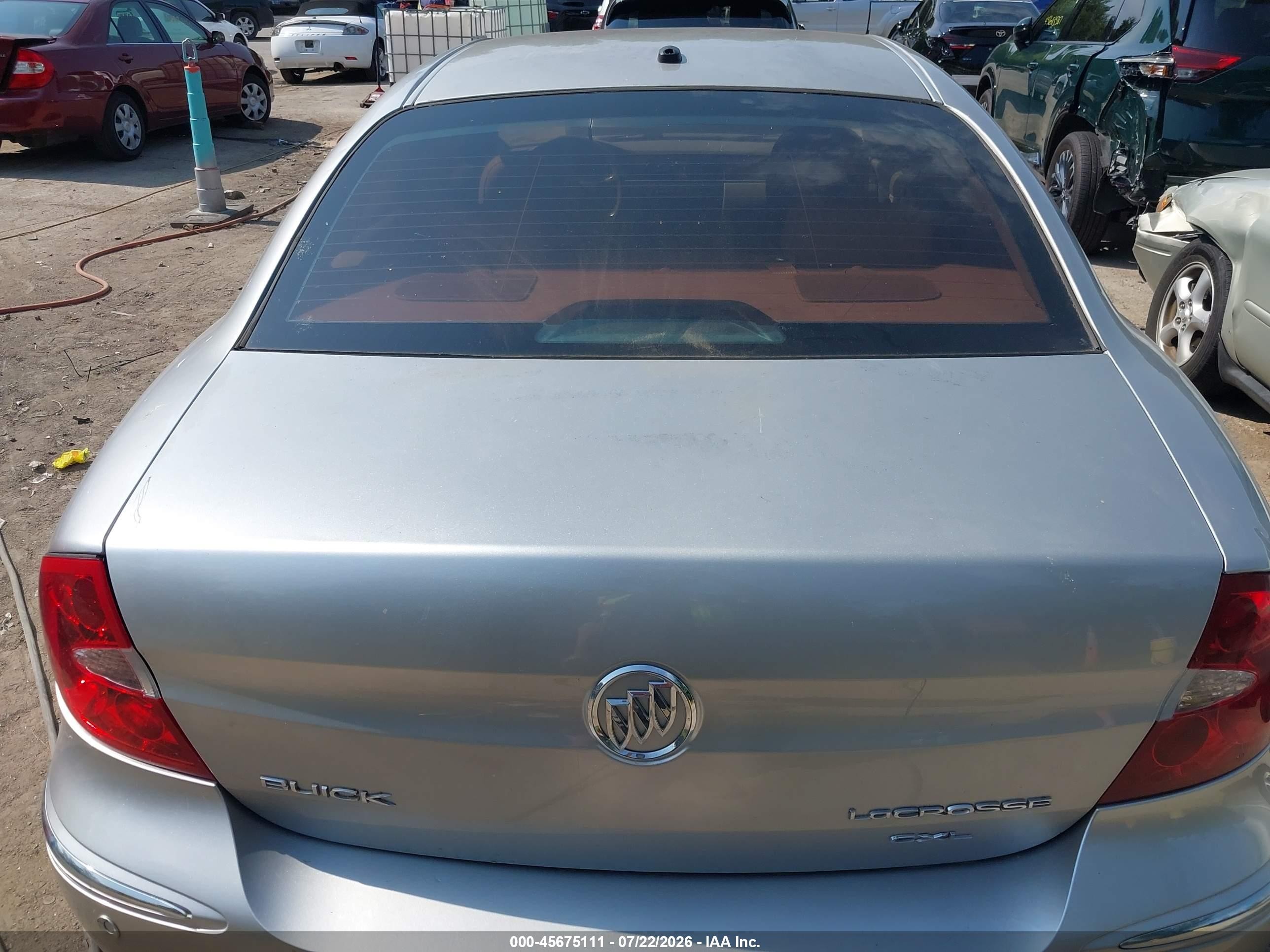 2008 Buick Lacrosse Cxl Silver vin: 2G4WD582881204624