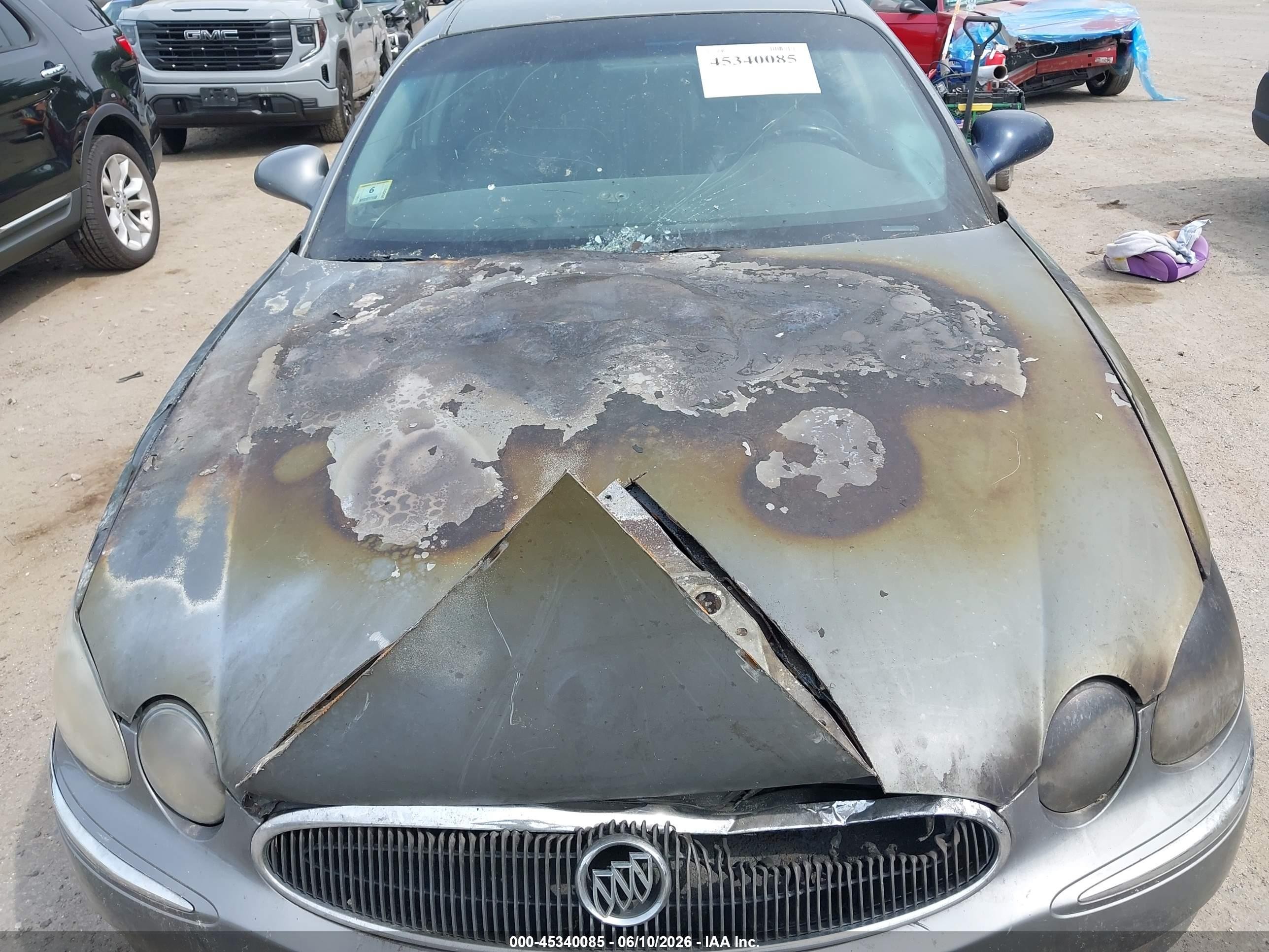 2007 Buick Lacrosse Cxl Gray vin: 2G4WD582971128149