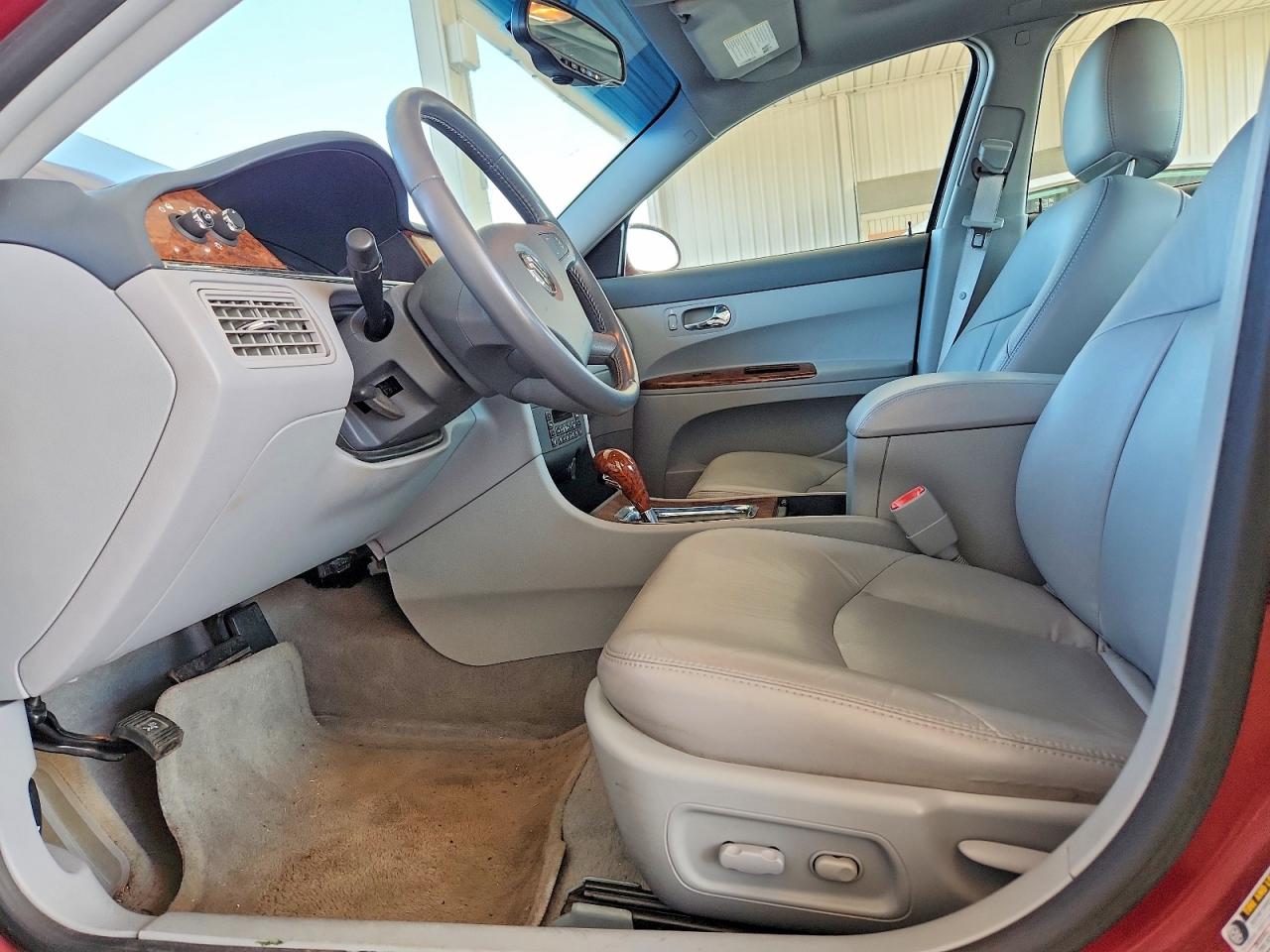 2006 Buick Lacrosse Cxl Maroon vin: 2G4WD582X61112752