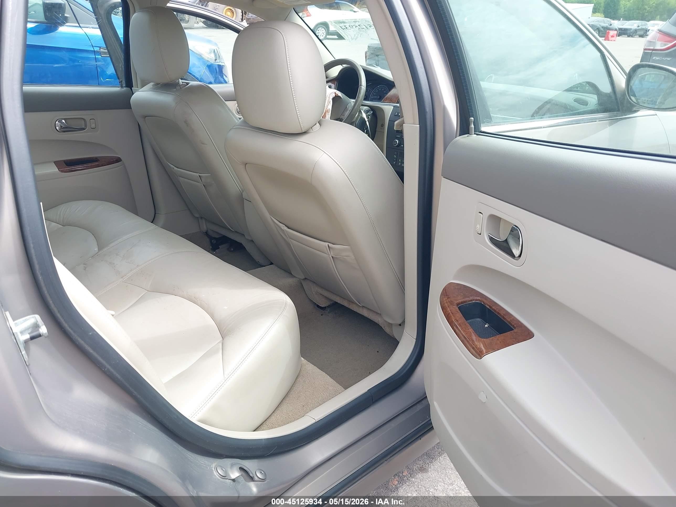 2006 Buick Lacrosse Cxl Beige vin: 2G4WD582X61170960
