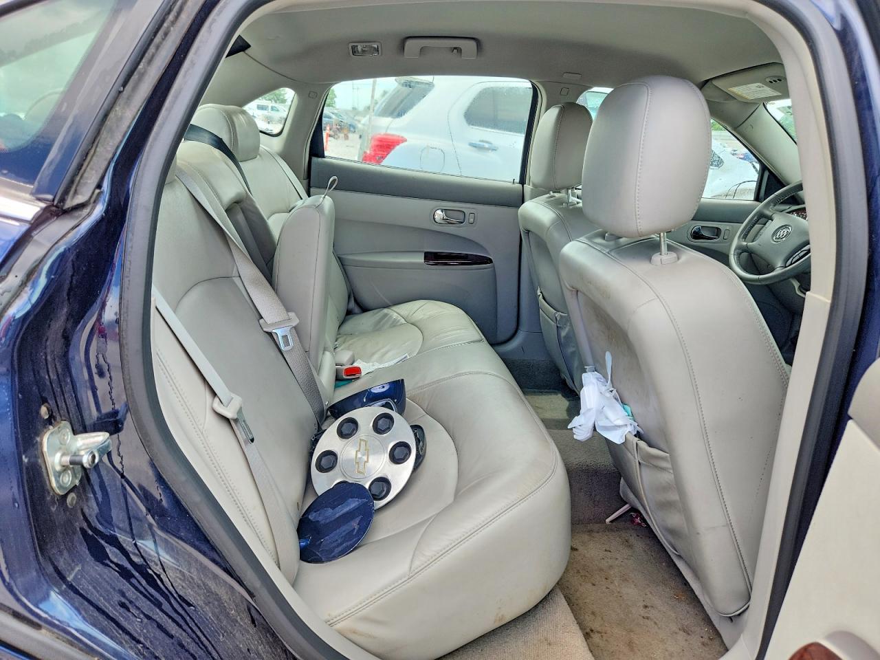 2008 Buick Lacrosse Cxl Blue vin: 2G4WD582X81376458