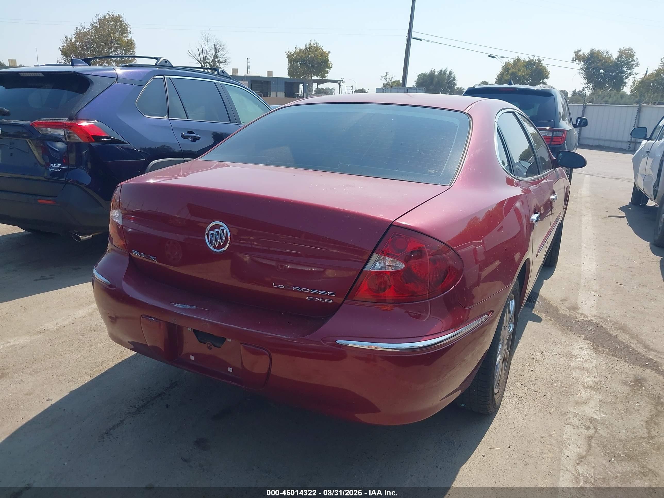 2005 Buick Lacrosse Cxs Red vin: 2G4WE537551211770