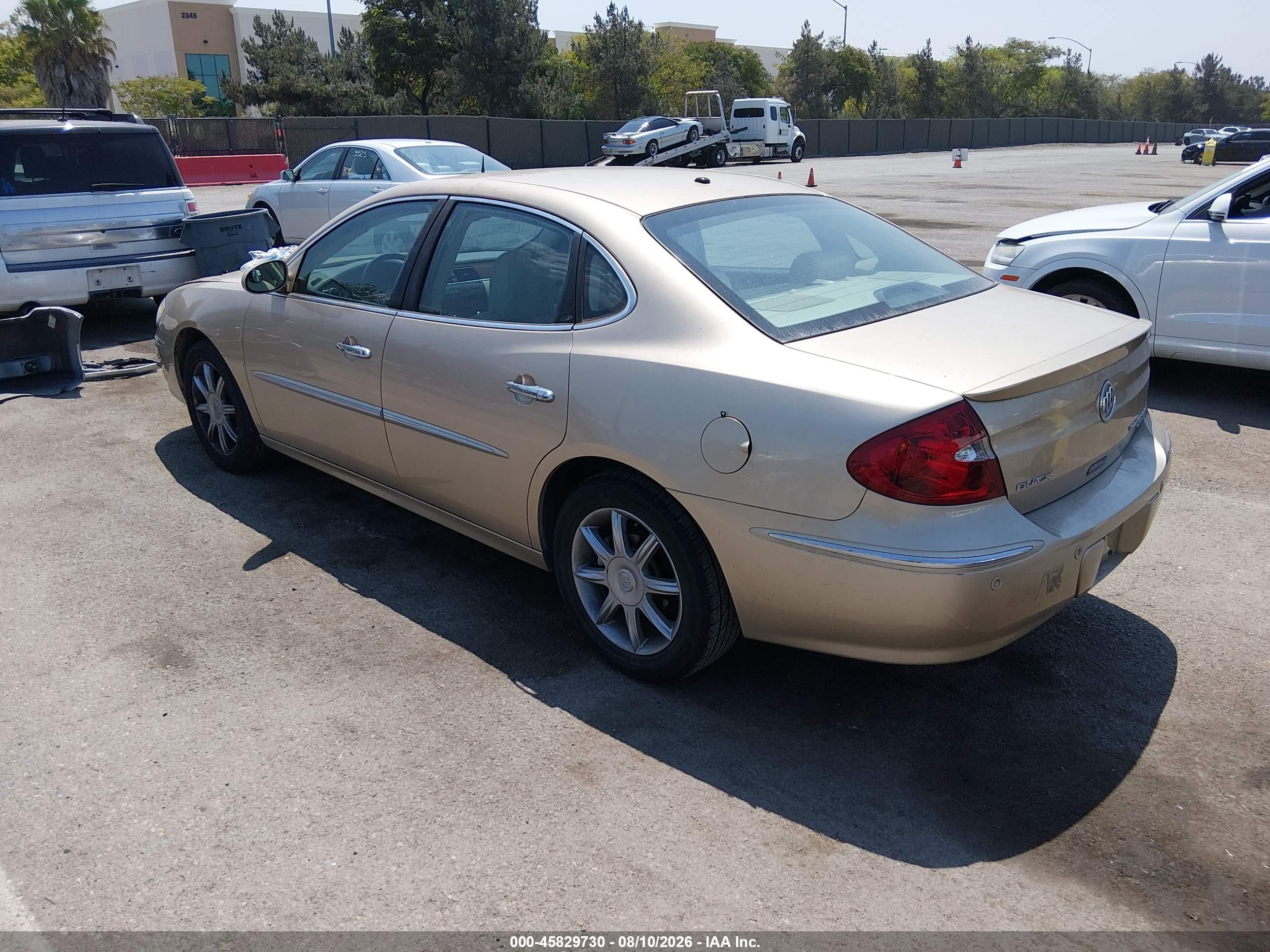 2005 Buick Lacrosse Cxs Champagne vin: 2G4WE537951207351