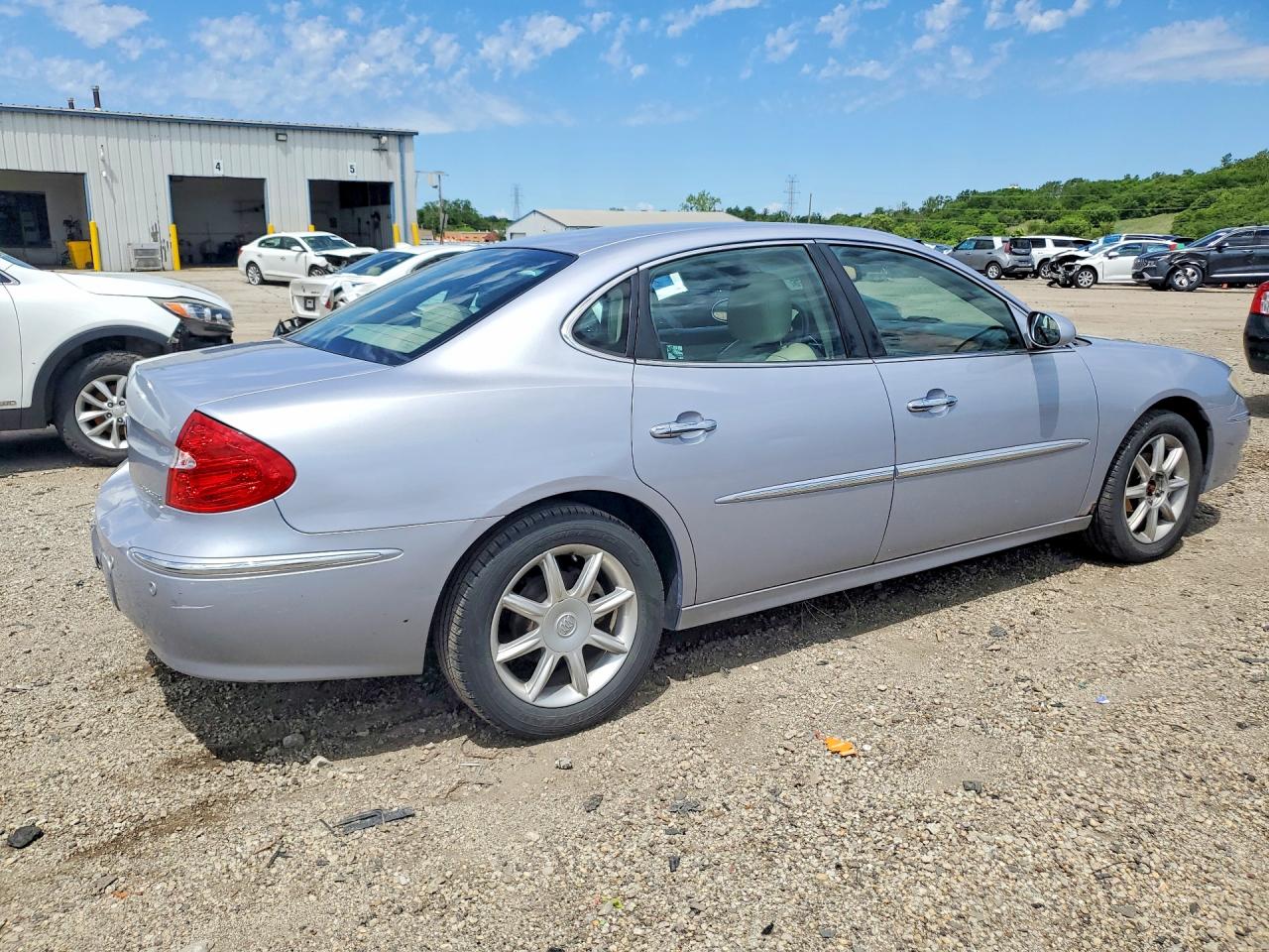 2005 Buick Lacrosse Cxs Серебряный vin: 2G4WE537X51264612