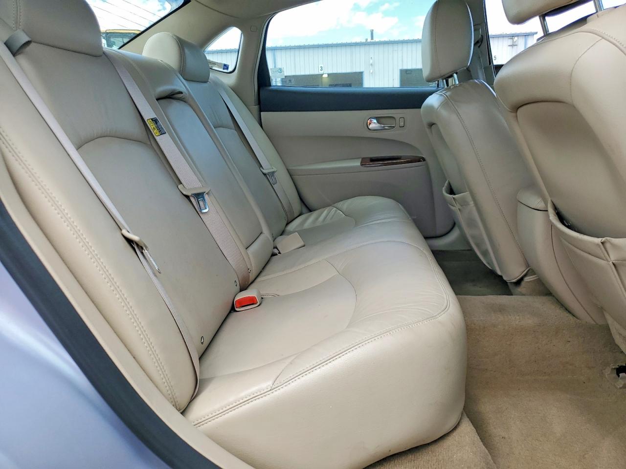 2005 Buick Lacrosse Cxs Серебряный vin: 2G4WE537X51264612