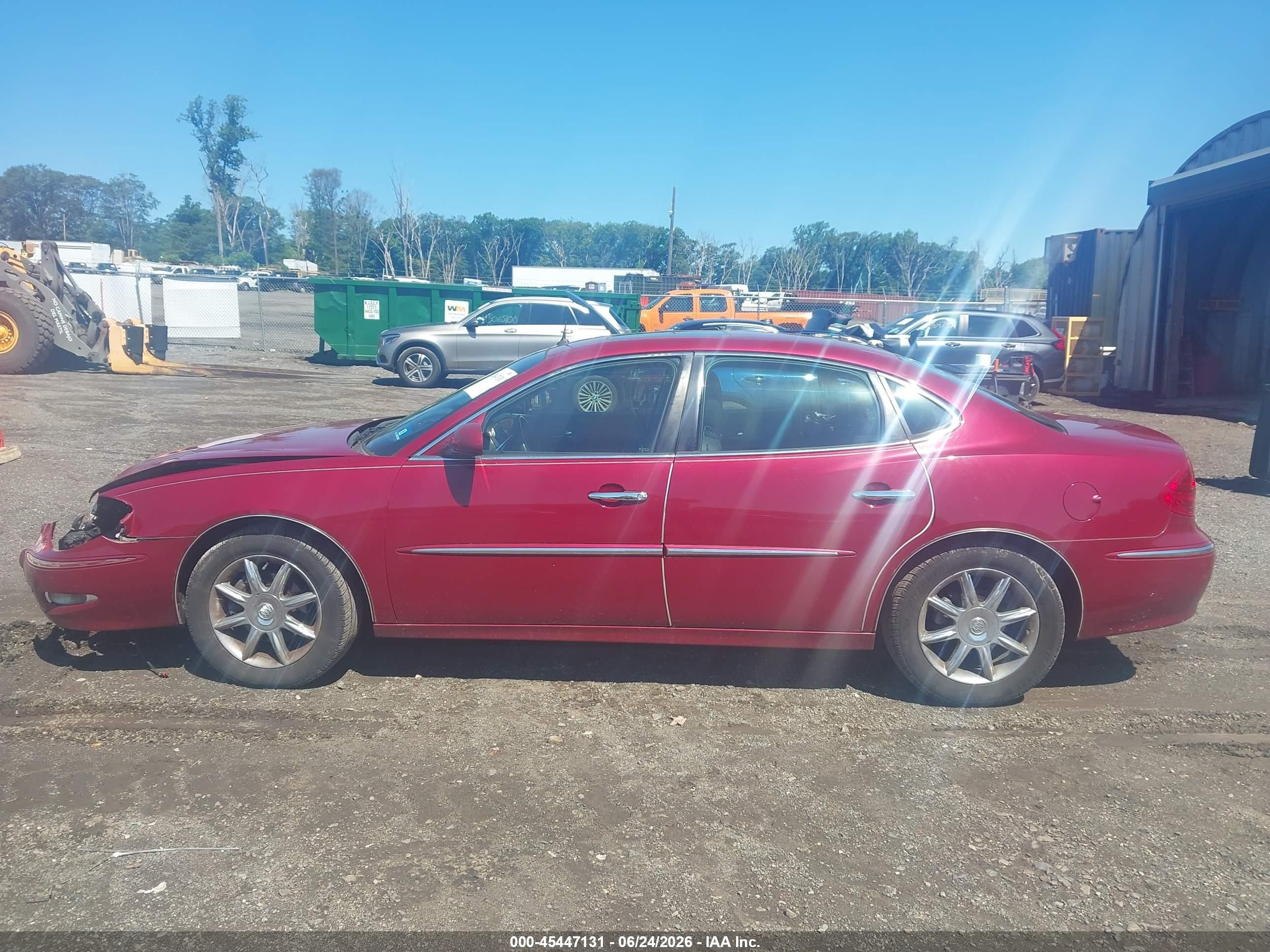2005 Buick Lacrosse Cxs Red vin: 2G4WE567451220424