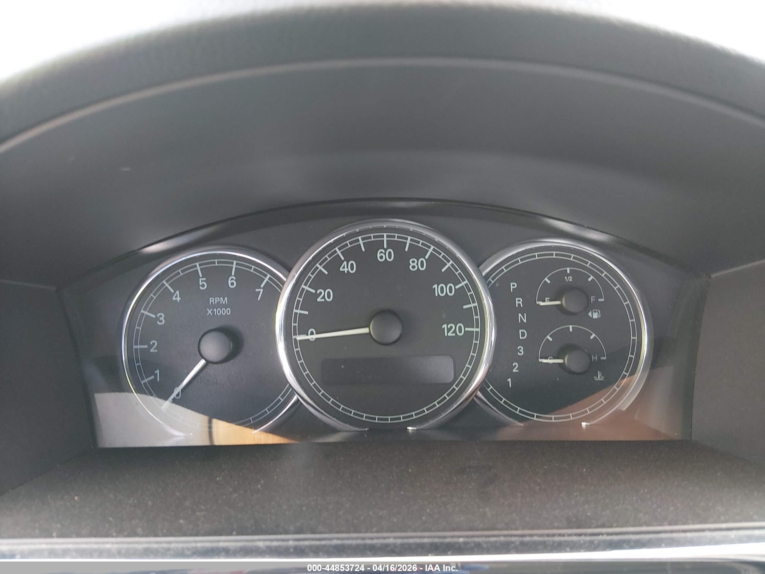 2005 Buick Lacrosse Cxs White vin: 2G4WE567951290274