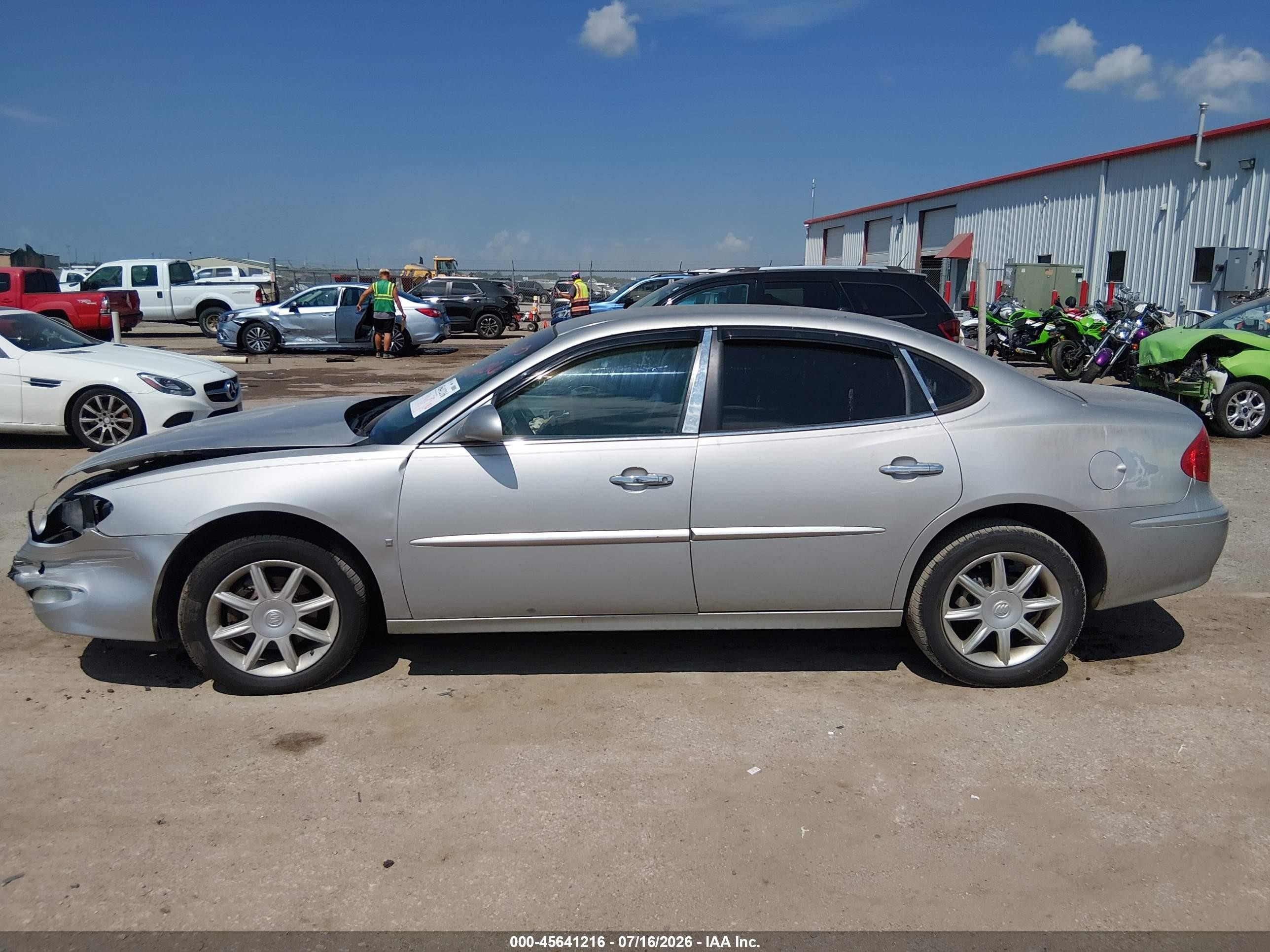 2006 Buick Lacrosse Cxs Silver vin: 2G4WE587061248963