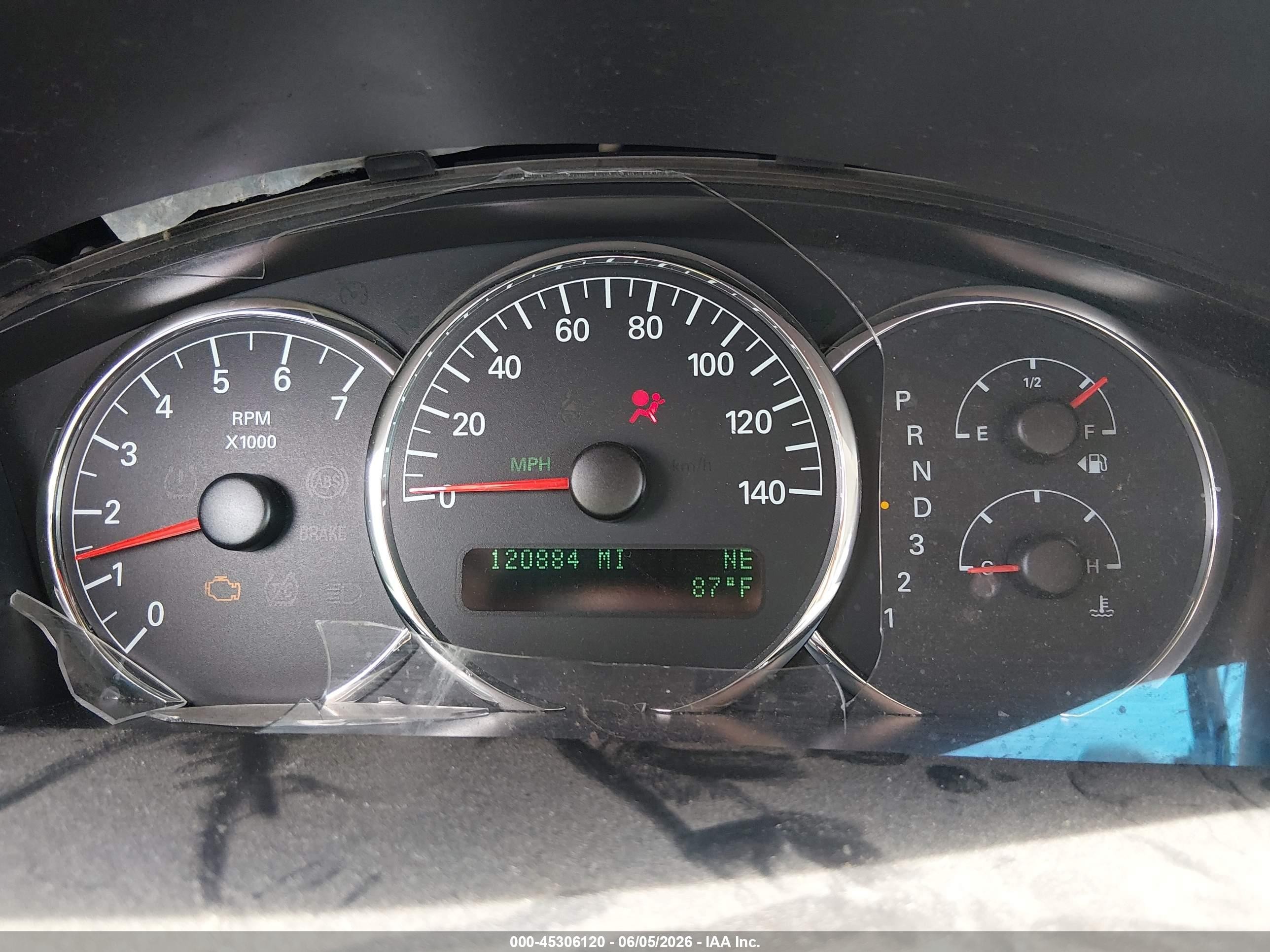 2007 Buick Lacrosse Cxs Silver vin: 2G4WE587171153717