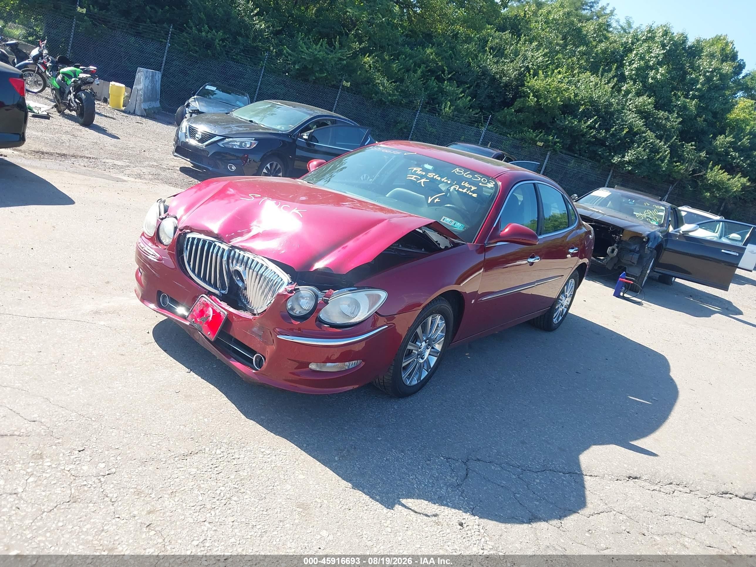 2008 Buick Lacrosse Cxs Maroon vin: 2G4WE587281186503
