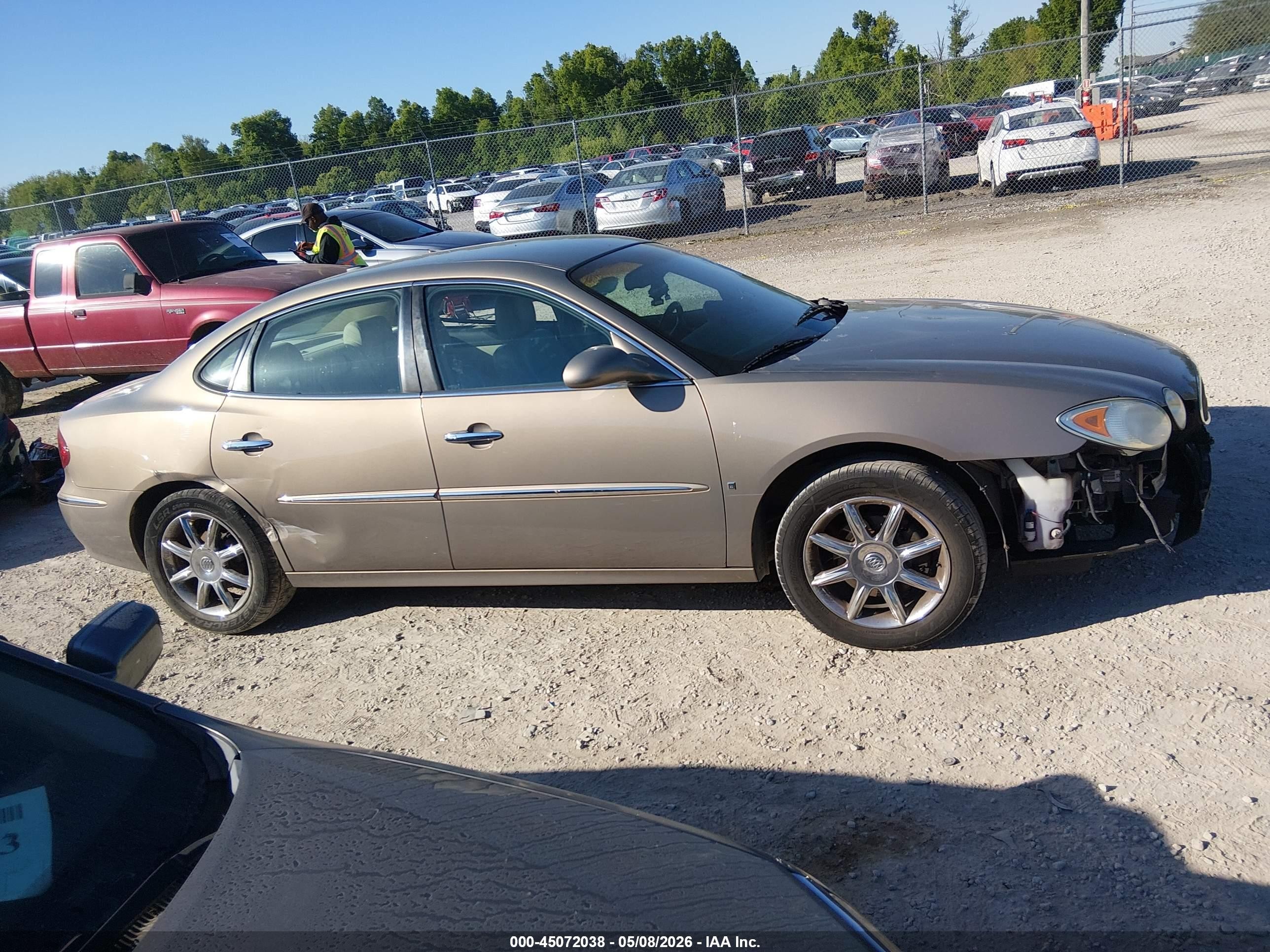 2007 Buick Lacrosse Cxs Champagne vin: 2G4WE587371116233
