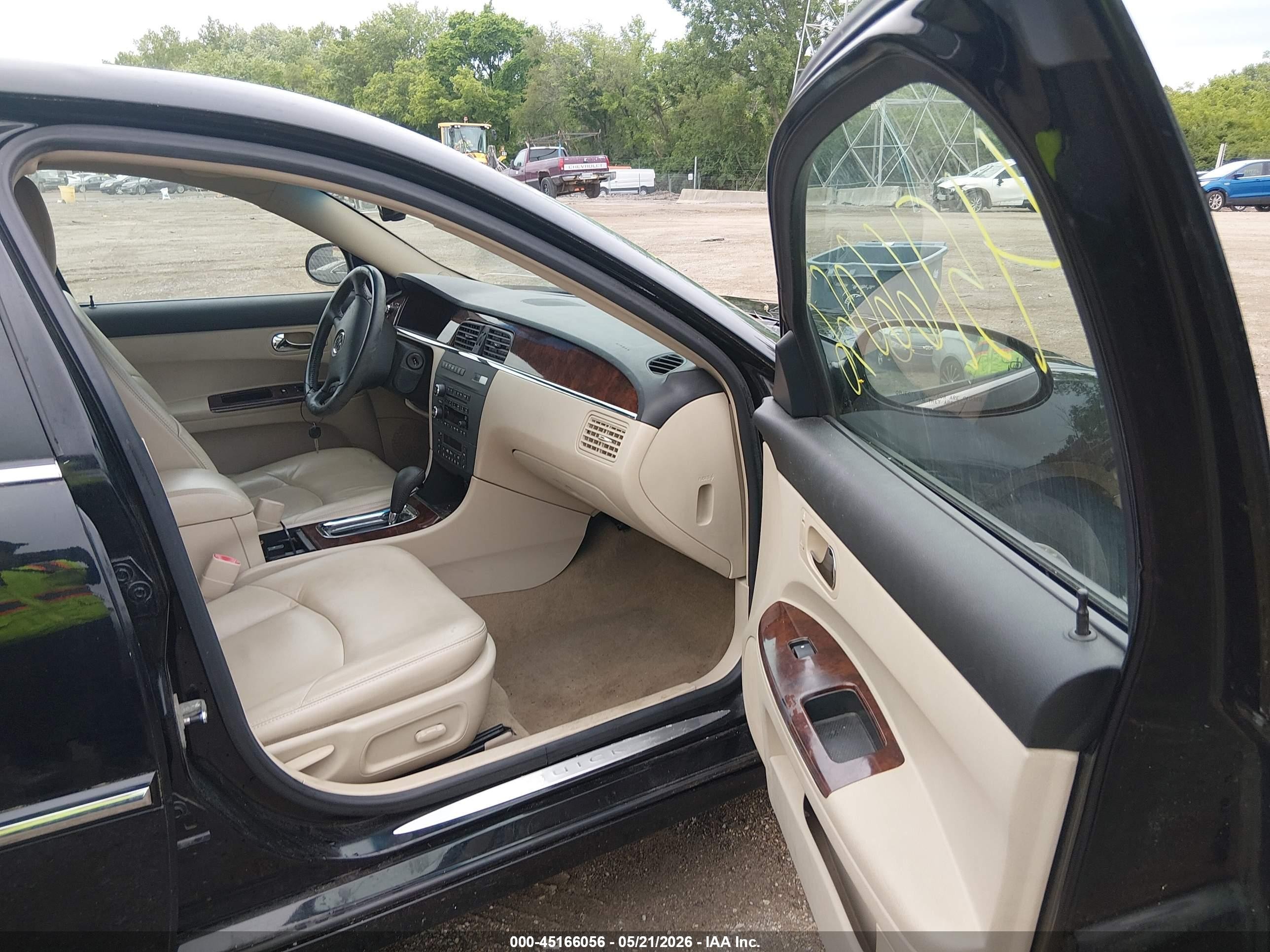 2007 Buick Lacrosse Cxs Black vin: 2G4WE587671165975