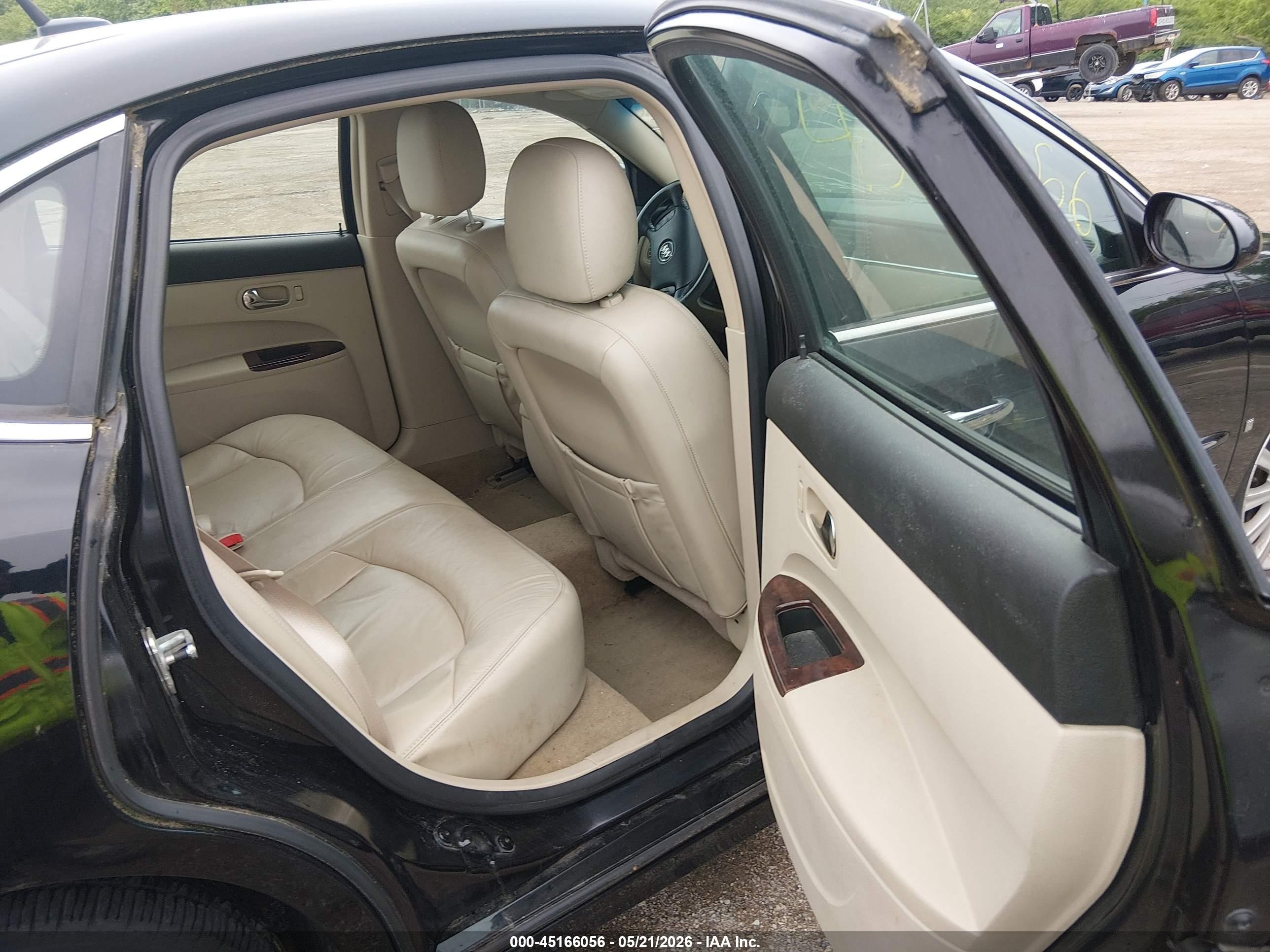2007 Buick Lacrosse Cxs Black vin: 2G4WE587671165975