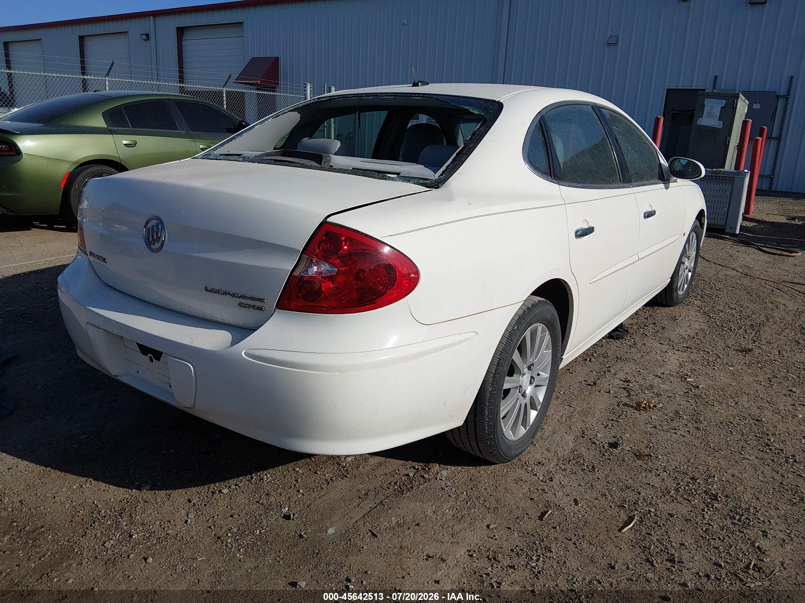 2007 Buick Lacrosse Cxs White vin: 2G4WE587971115801