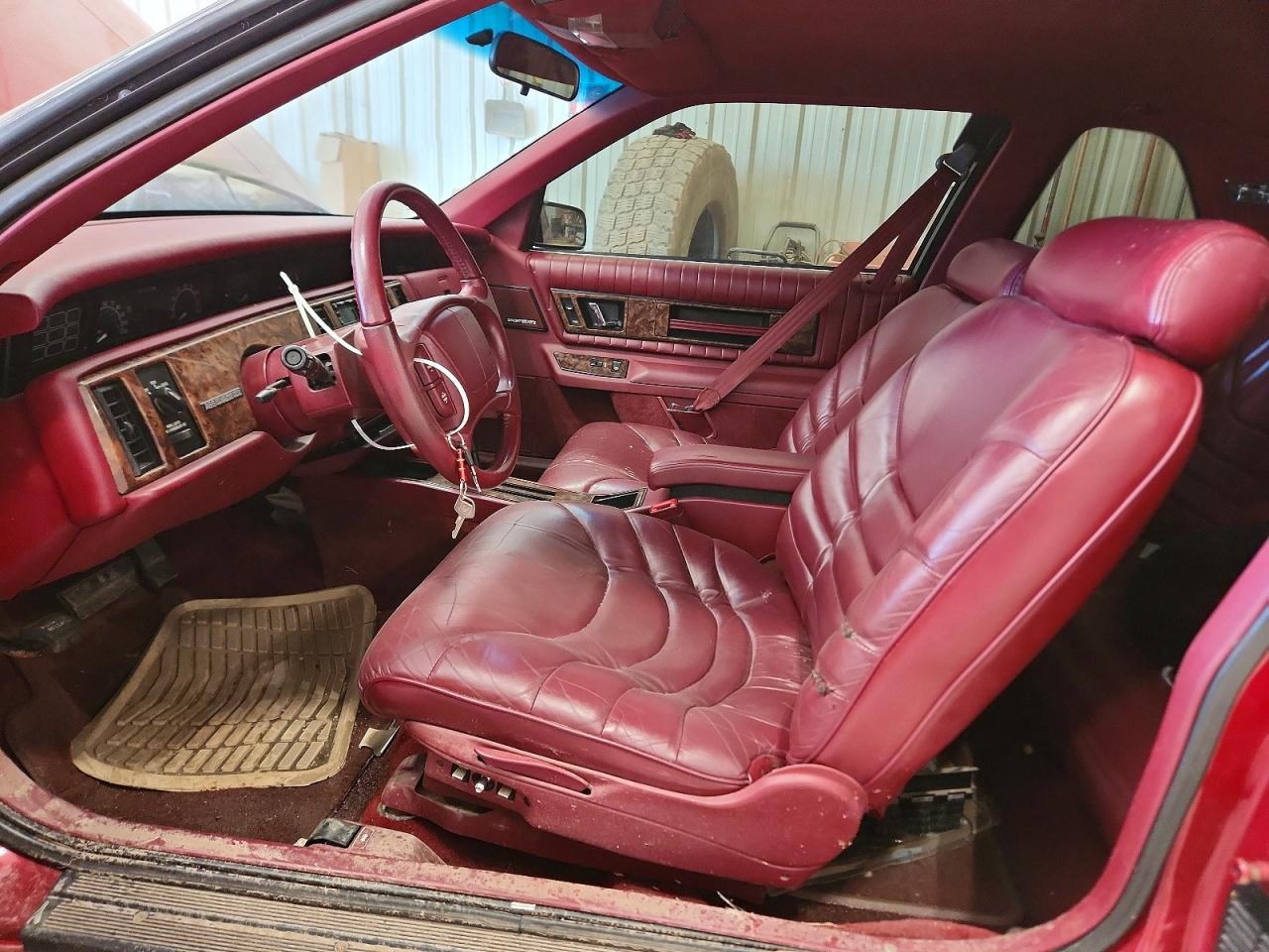 1994 Buick Regal Gran Sport Burgundy vin: 2G4WF15L0R1420601