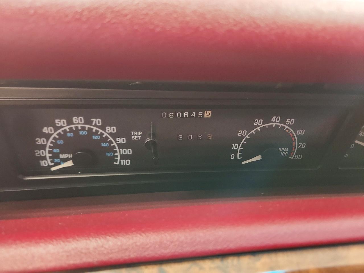 1994 Buick Regal Gran Sport Burgundy vin: 2G4WF15L0R1420601