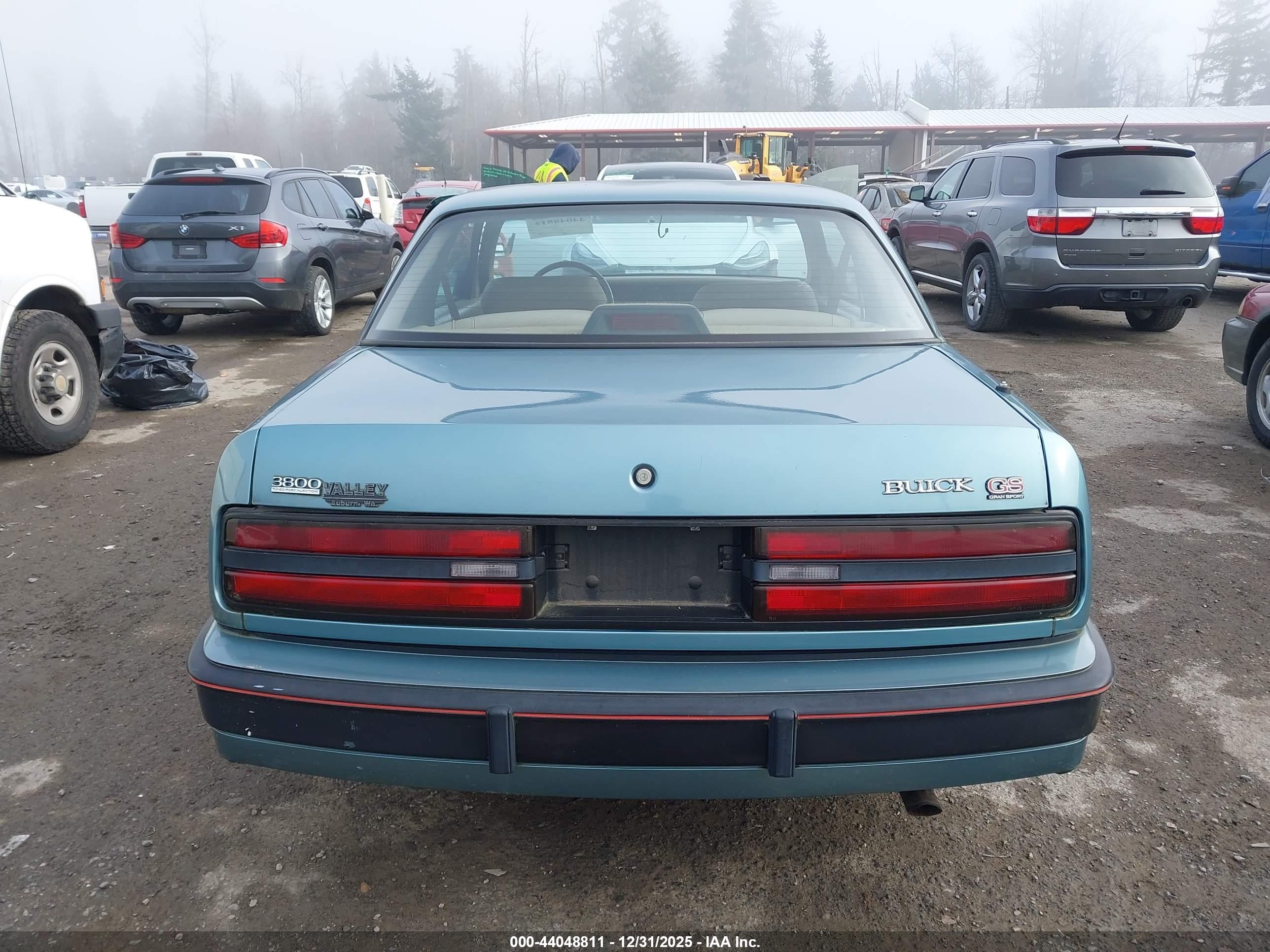 1994 Buick Regal Gran Sport Green vin: 2G4WF15L0R1483732
