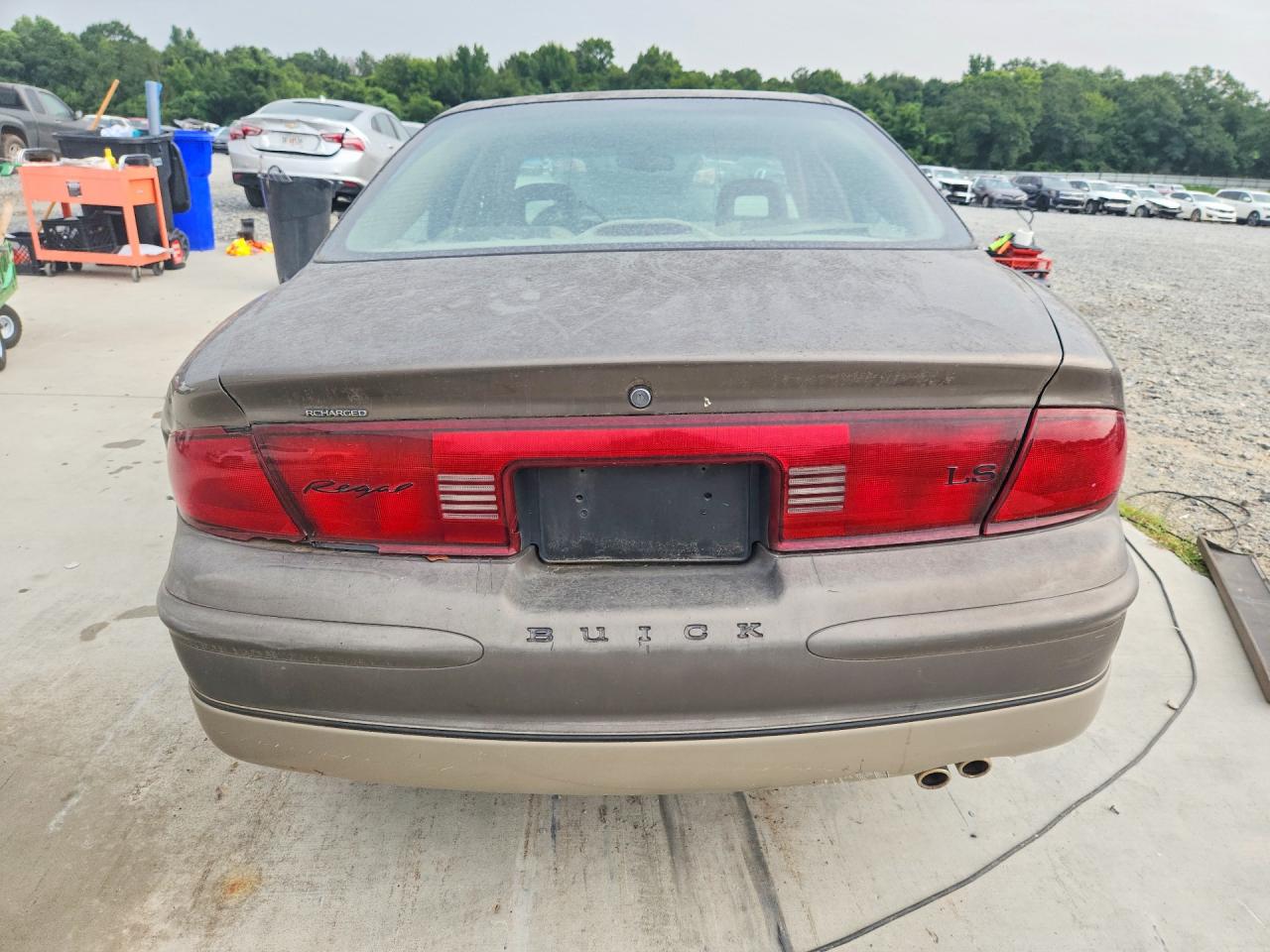 2003 Buick Regal Gs Gray vin: 2G4WF521031147273