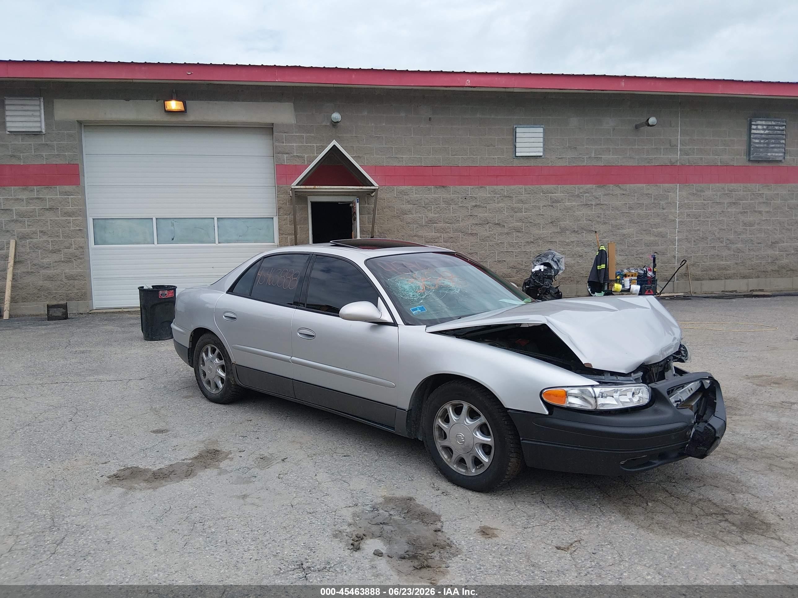 2004 Buick Regal Gs Silver vin: 2G4WF521241167638