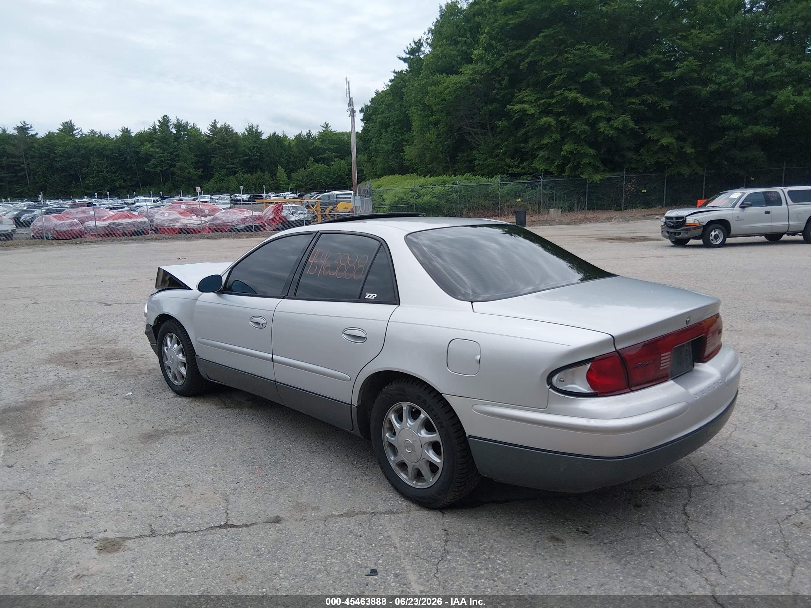 2004 Buick Regal Gs Silver vin: 2G4WF521241167638