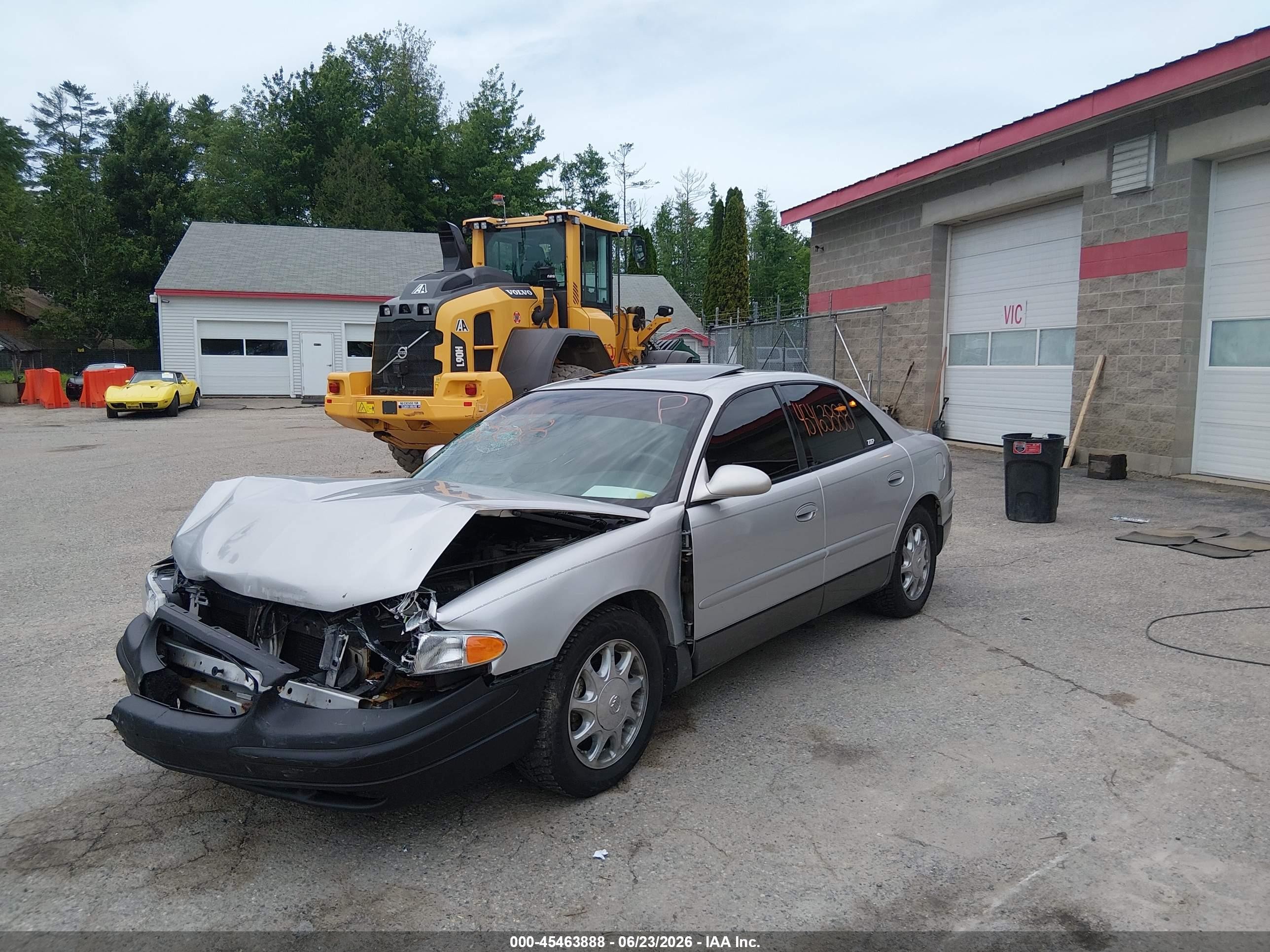 2004 Buick Regal Gs Silver vin: 2G4WF521241167638