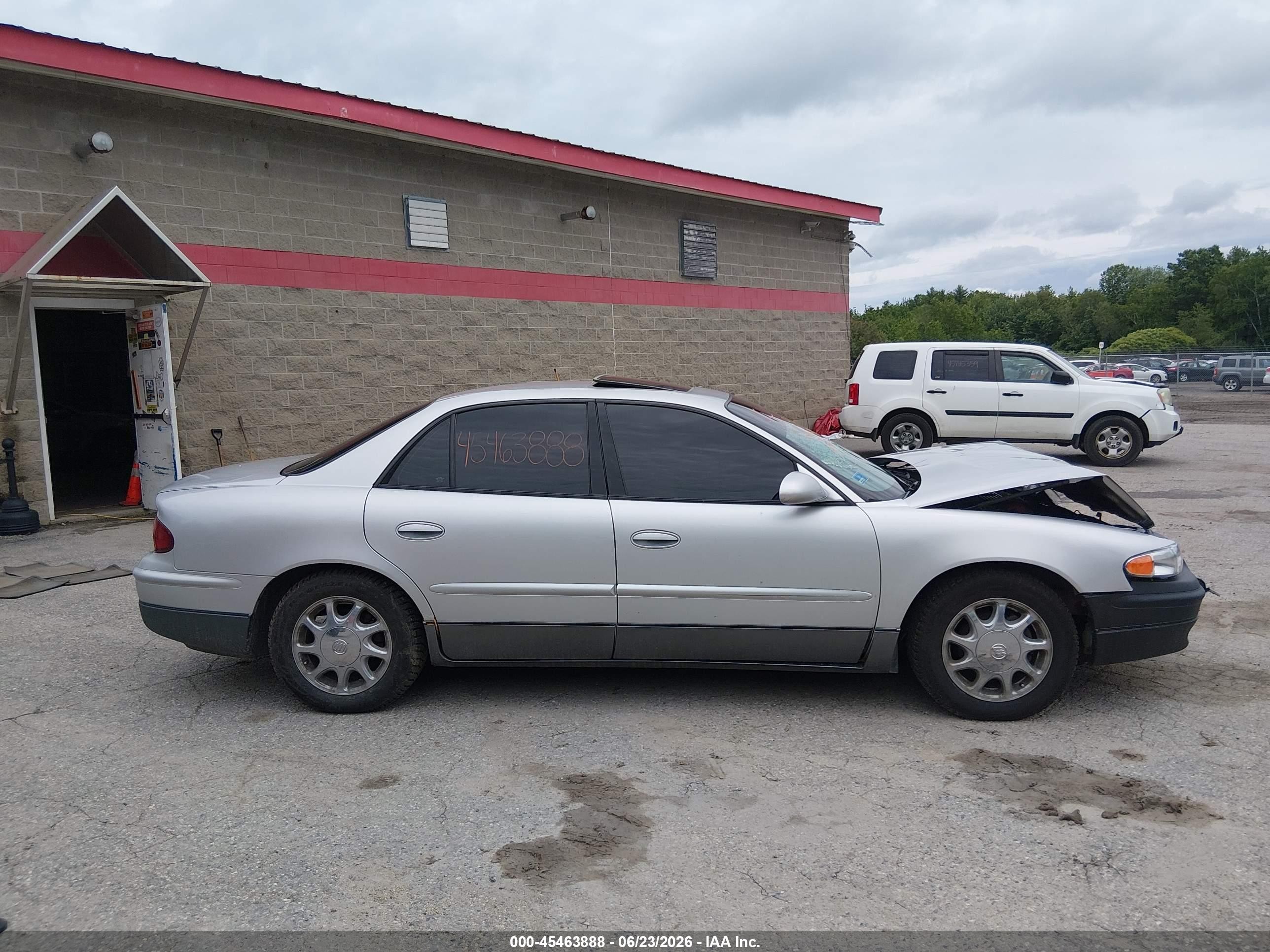 2004 Buick Regal Gs Silver vin: 2G4WF521241167638