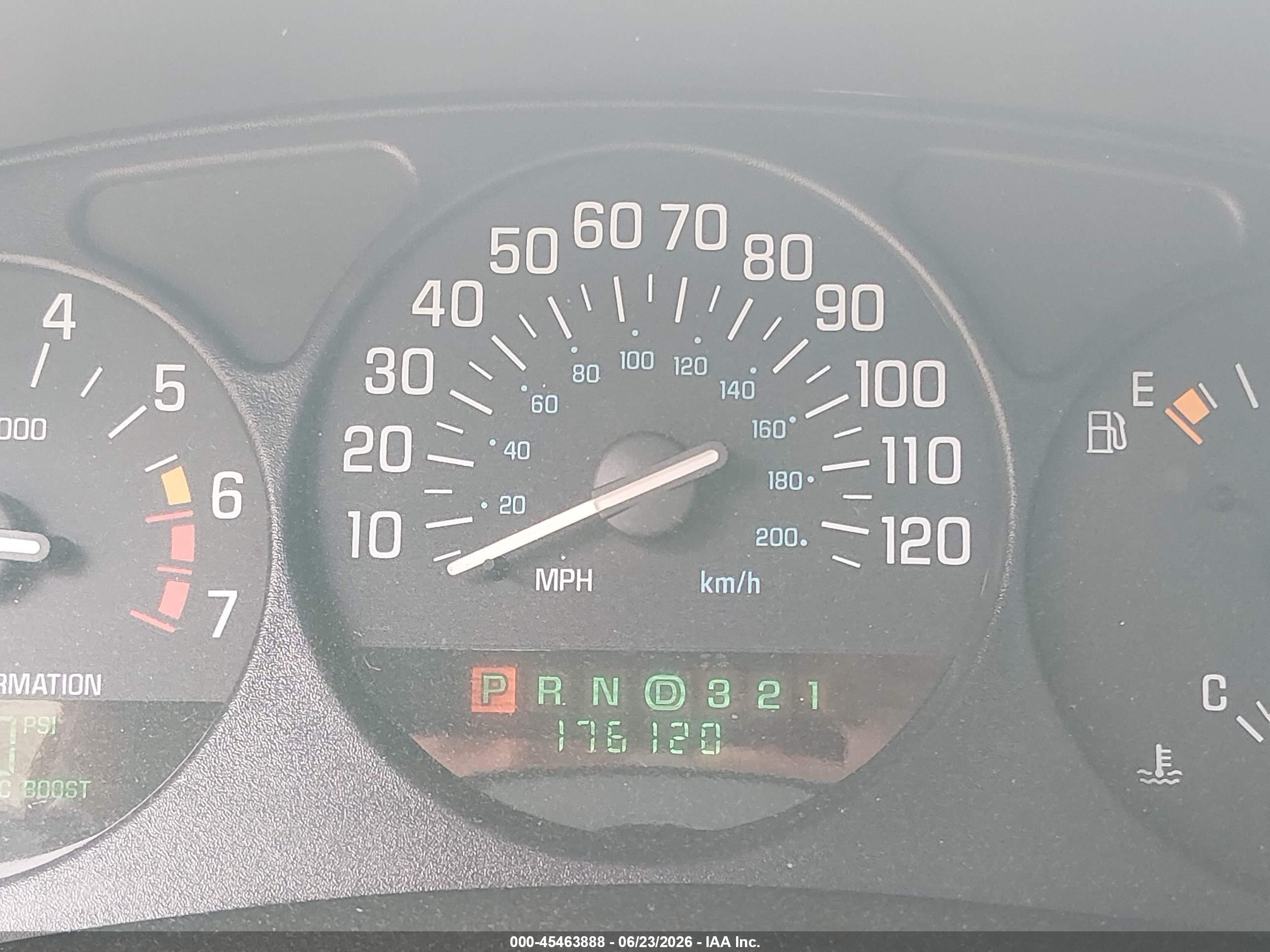 2004 Buick Regal Gs Silver vin: 2G4WF521241167638