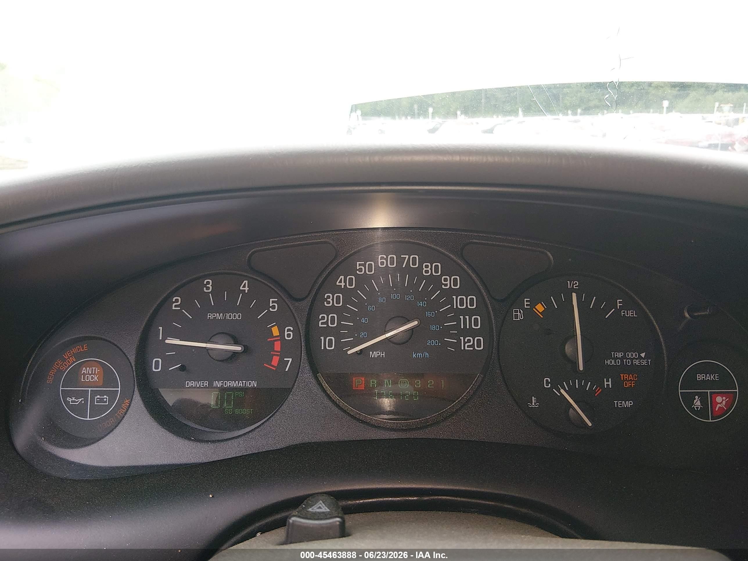 2004 Buick Regal Gs Silver vin: 2G4WF521241167638