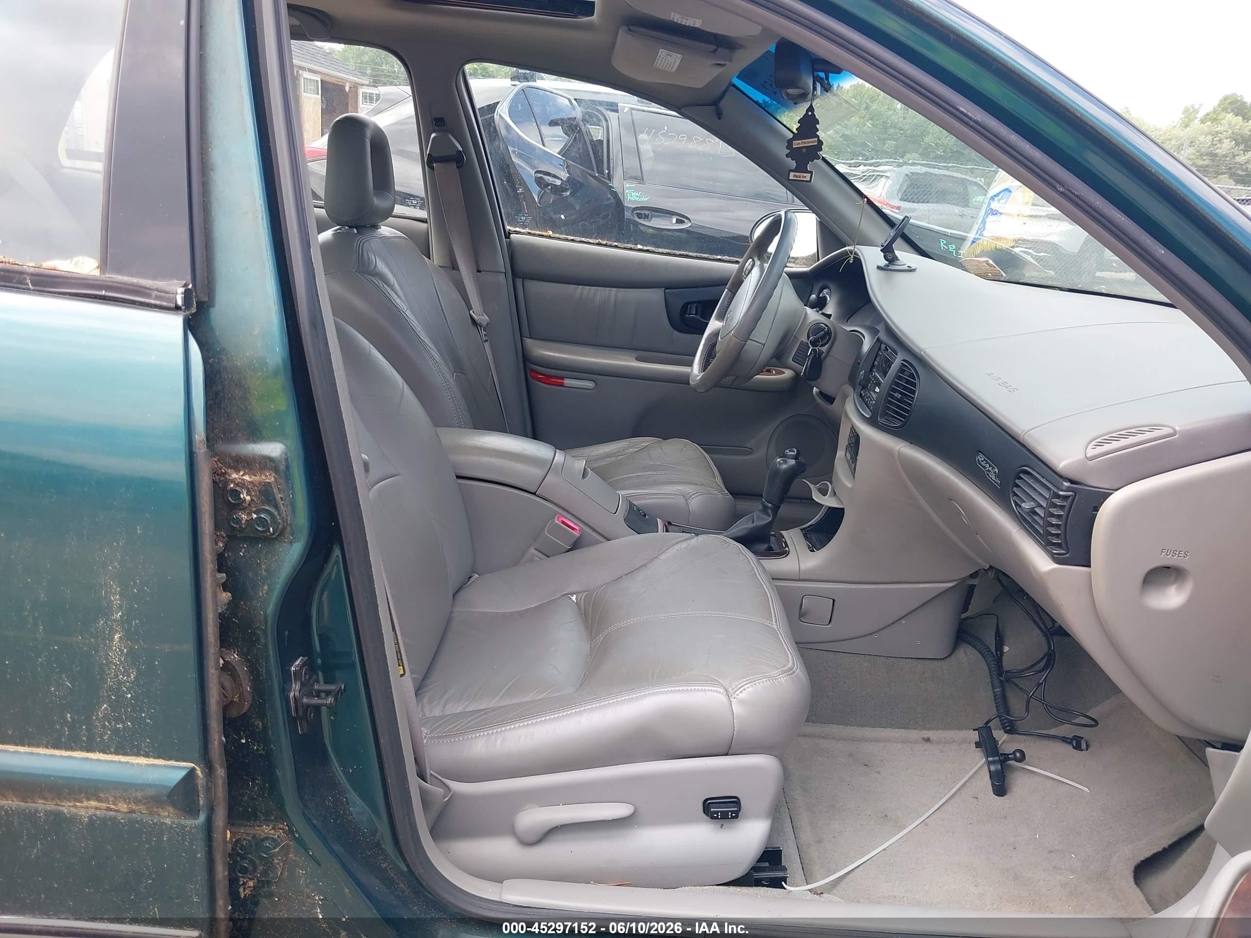 1999 Buick Regal Gse Teal vin: 2G4WF5213X1553201