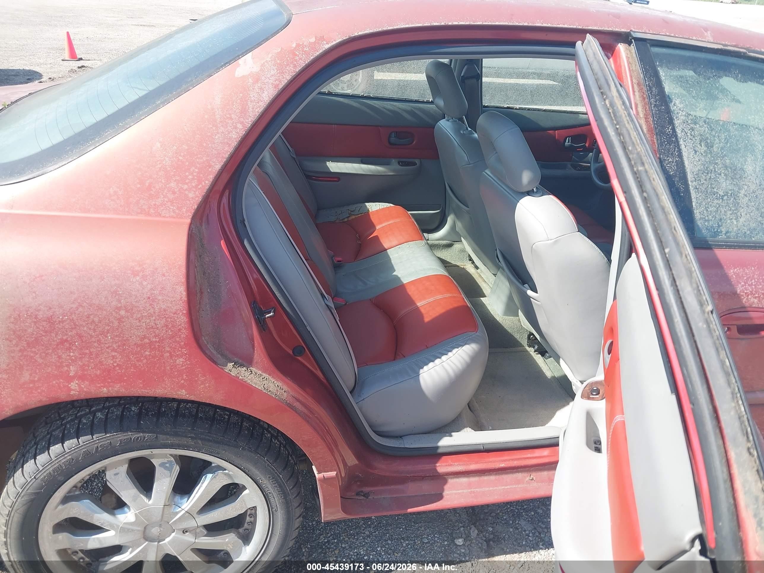 1998 Buick Regal Gs Red vin: 2G4WF5217W1432332
