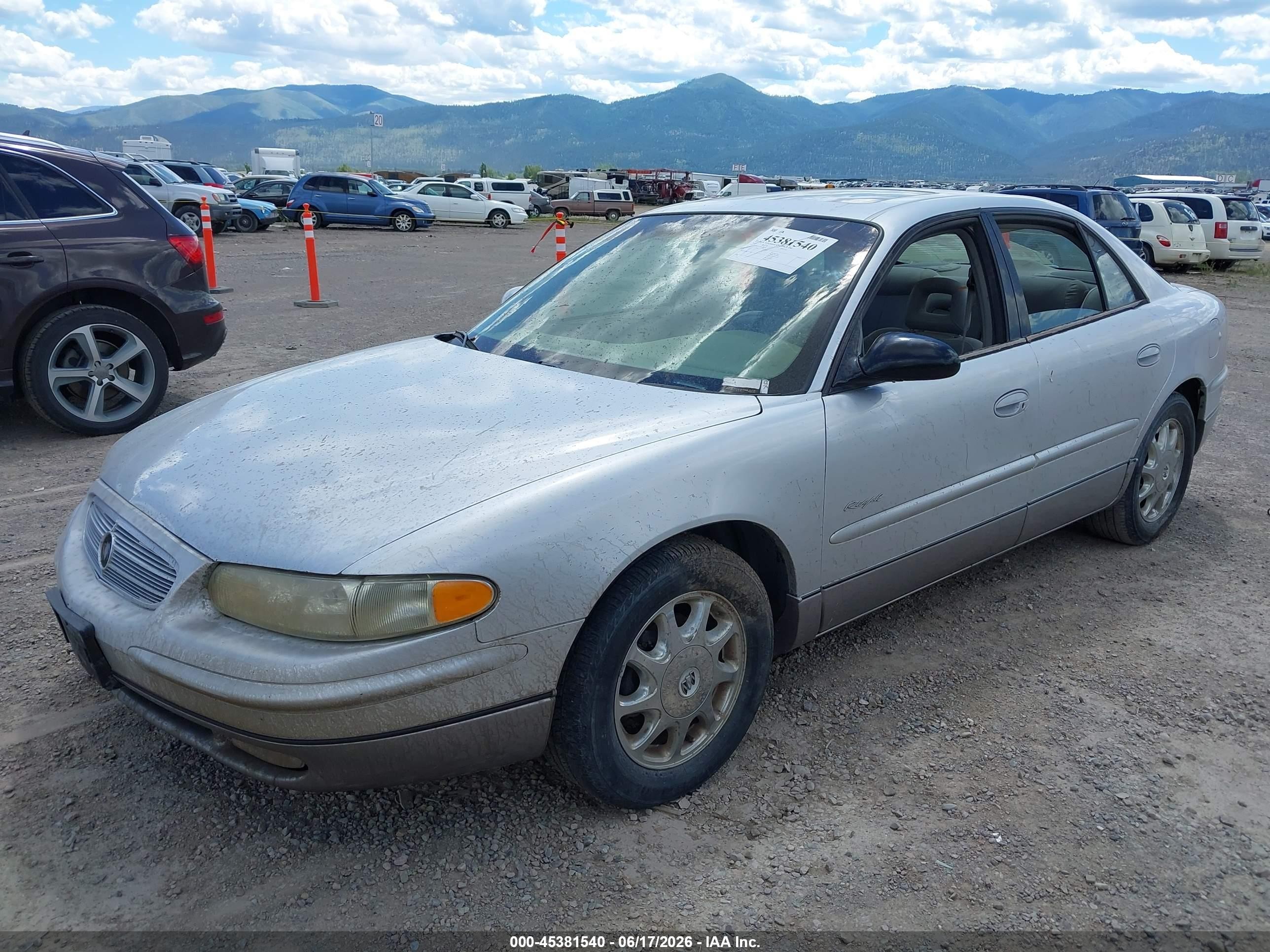 2000 Buick Regal Gs Silver vin: 2G4WF5510Y1313245