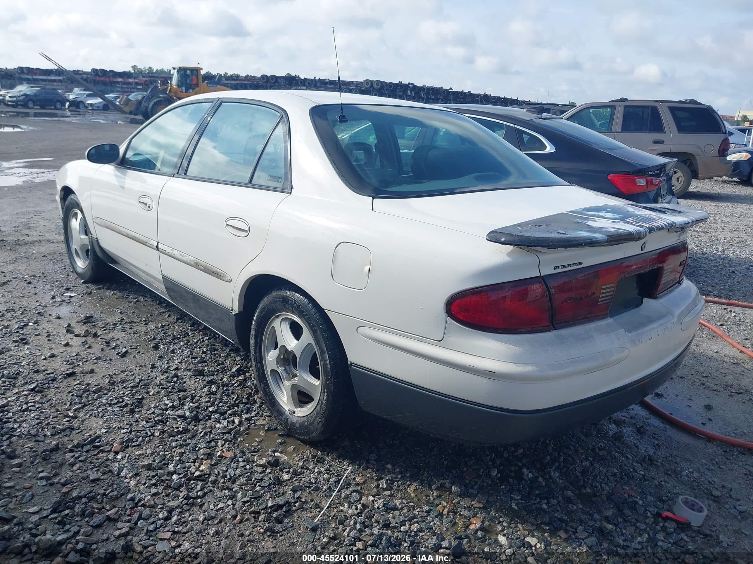 2002 Buick Regal Gs White vin: 2G4WF551321238905